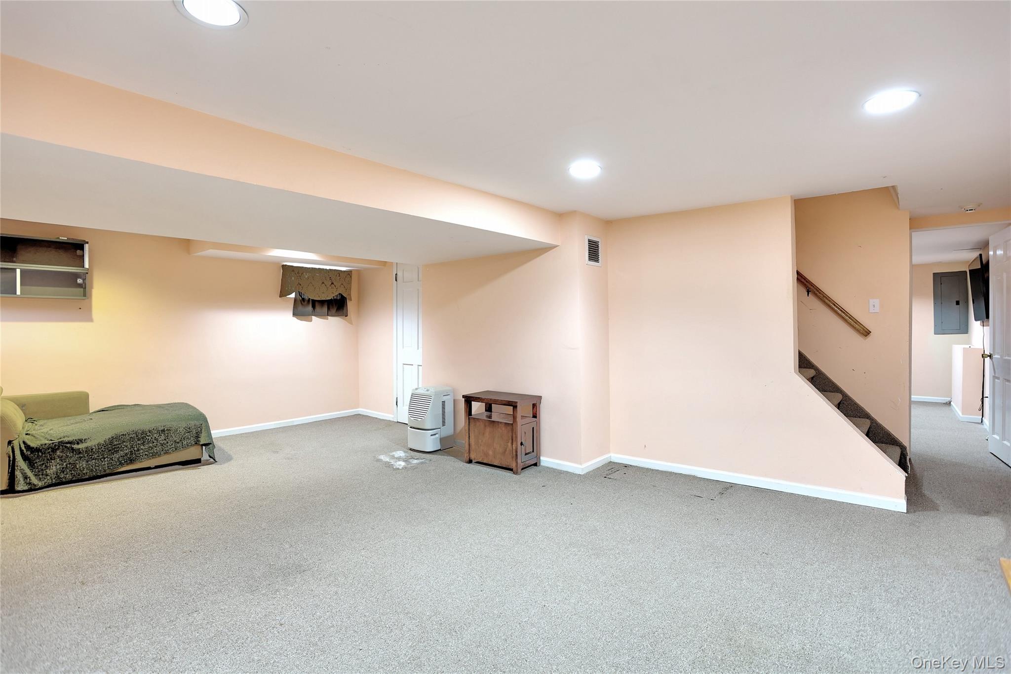 5 Raven Terrace, New City, NY 10956