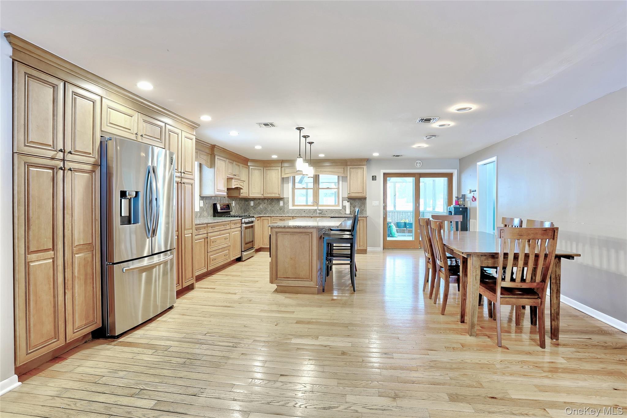 5 Raven Terrace, New City, NY 10956