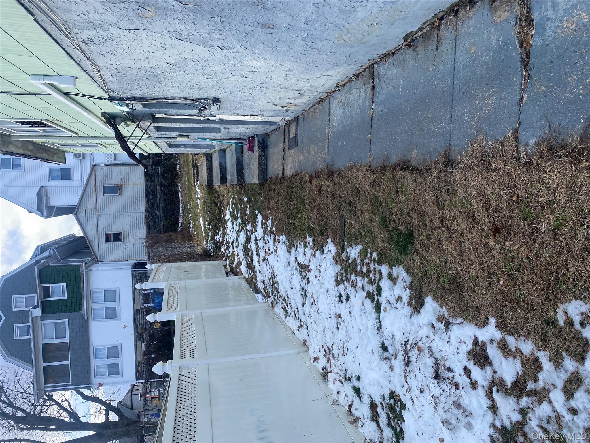 16 Pease Street, Mount Vernon, NY 10553