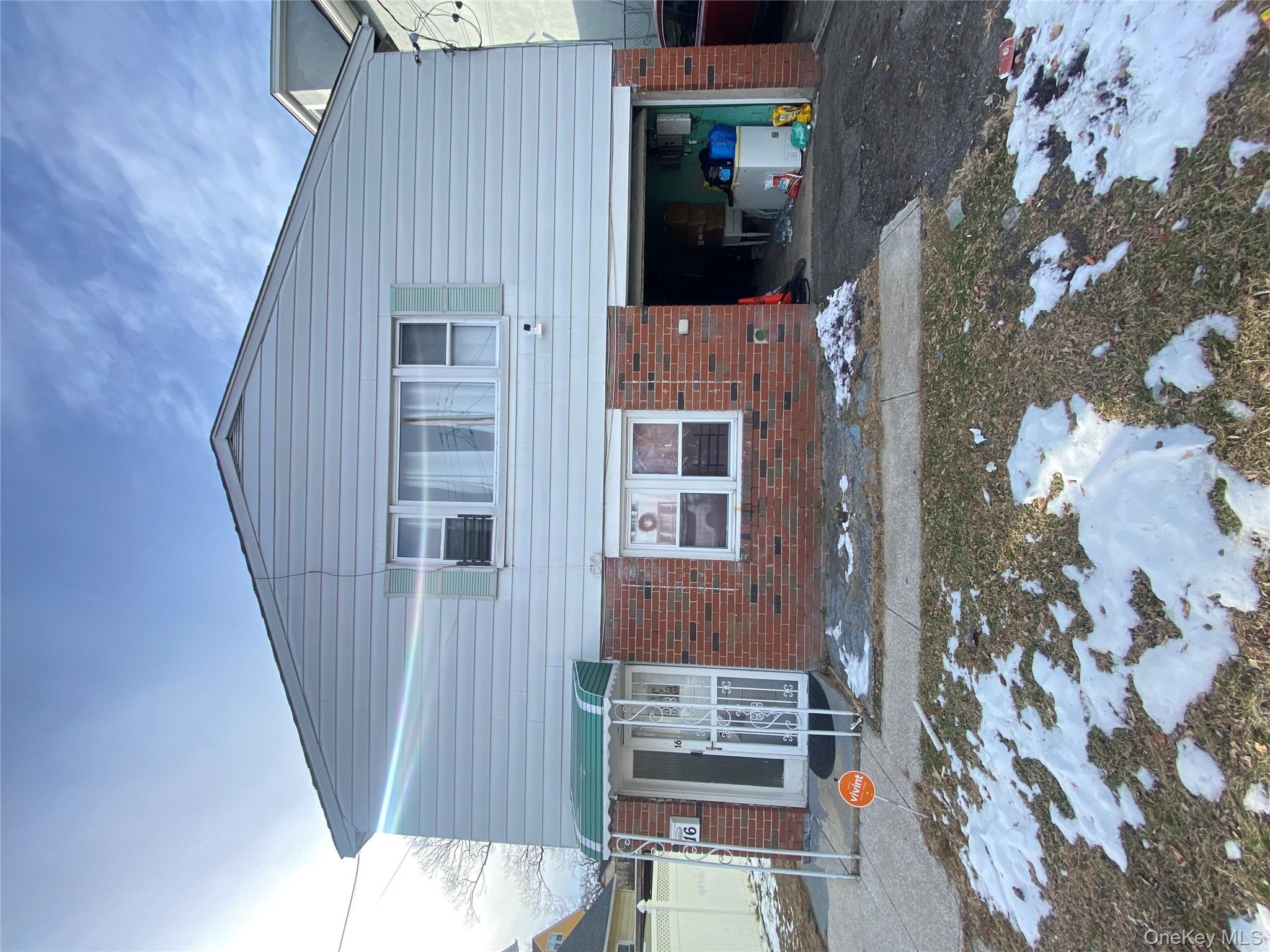 16 Pease Street, Mount Vernon, NY 10553