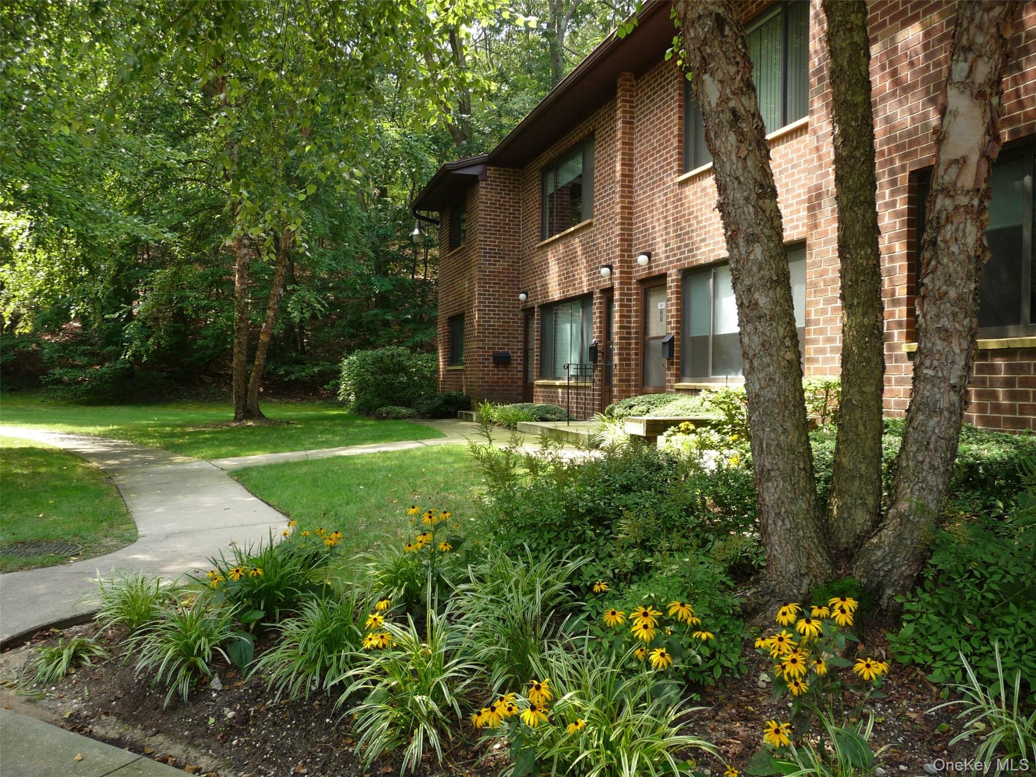 44 Route 25 A # 103, Smithtown, NY 11787