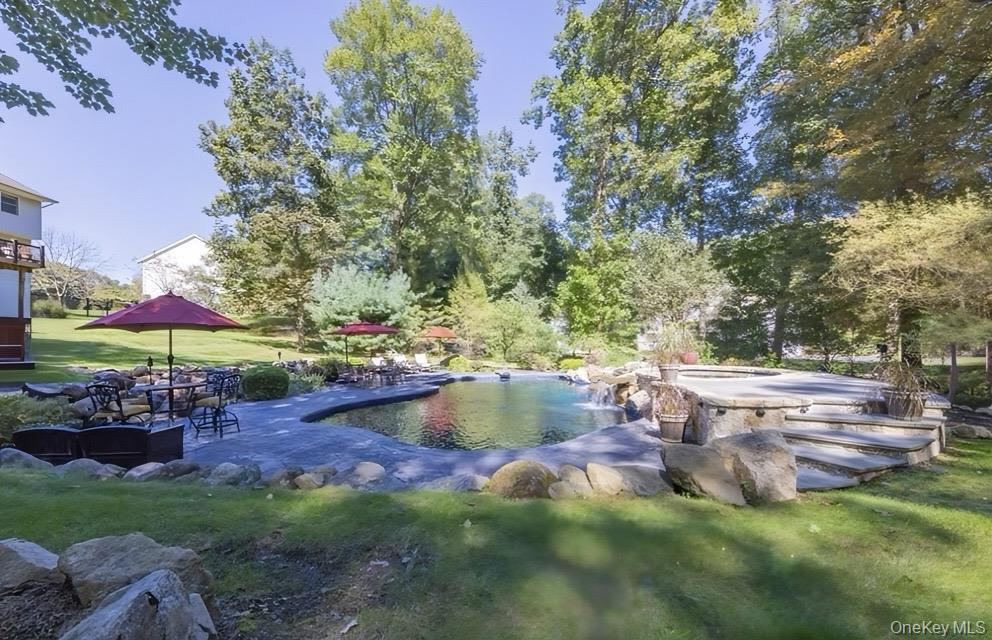 7 Gooler Court, Stony Point, NY 10980