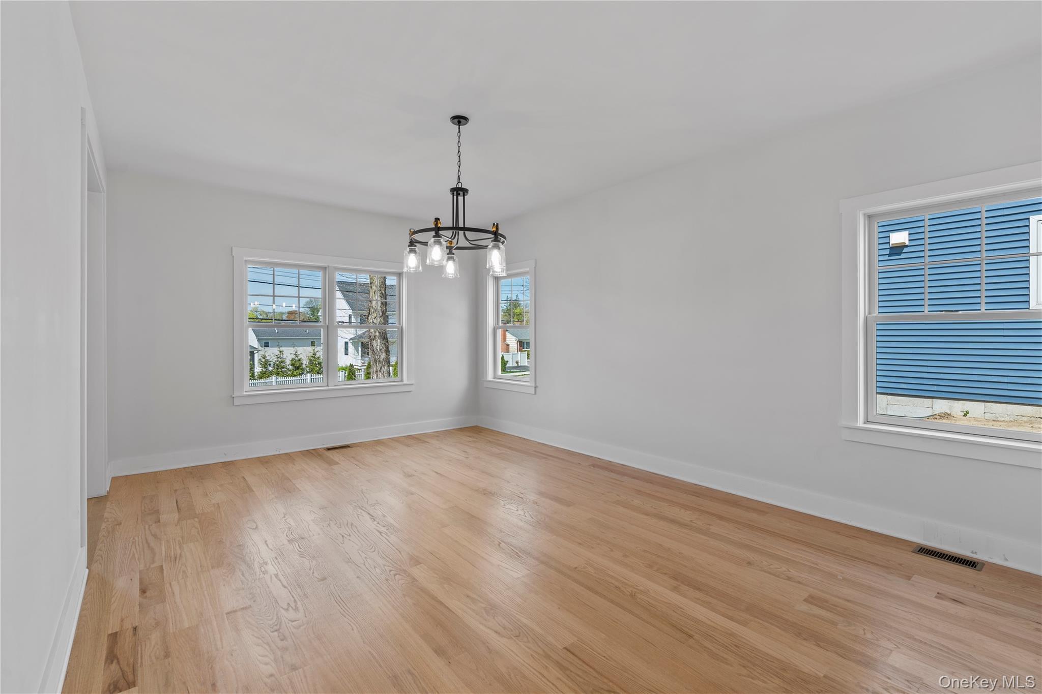 561 King Street, Port Chester, NY 10573