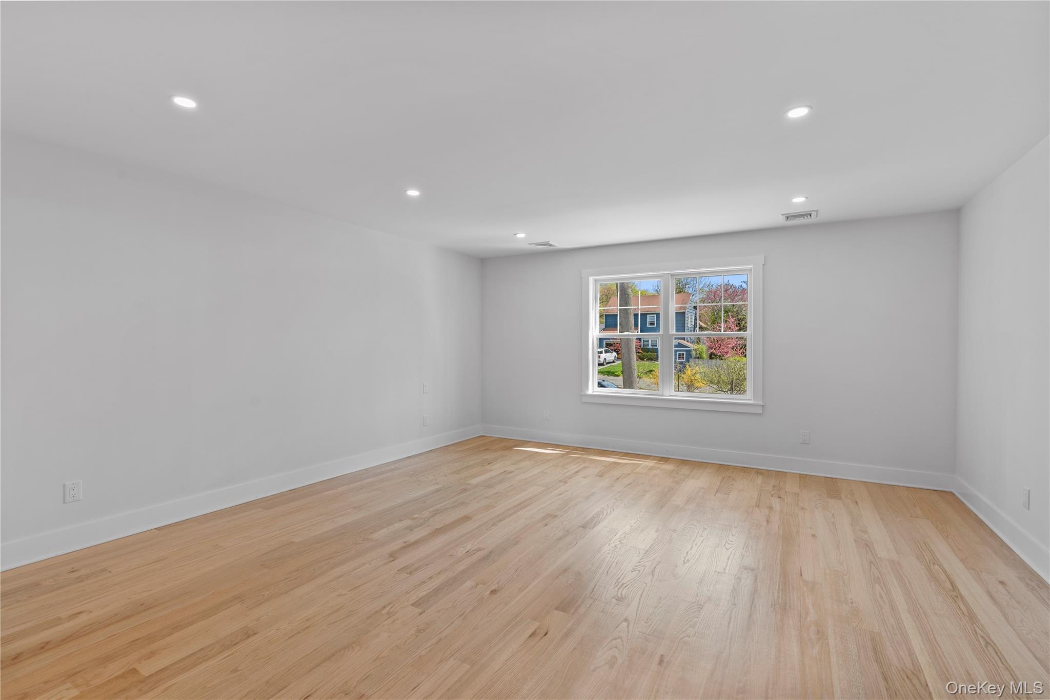 561 King Street, Port Chester, NY 10573