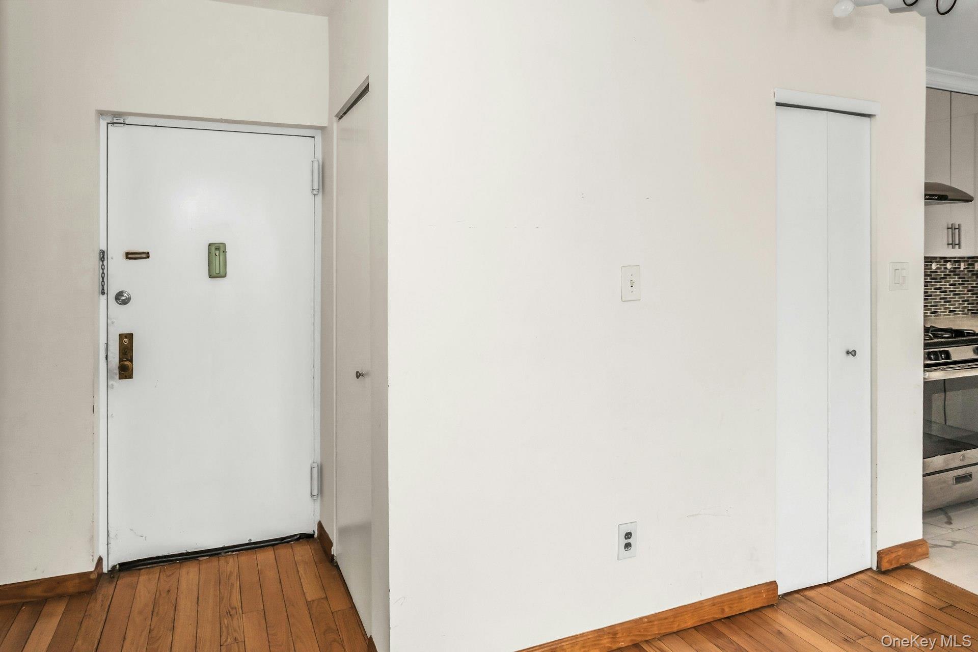 147-45 Barclay Avenue # 5B, Flushing, NY 11355