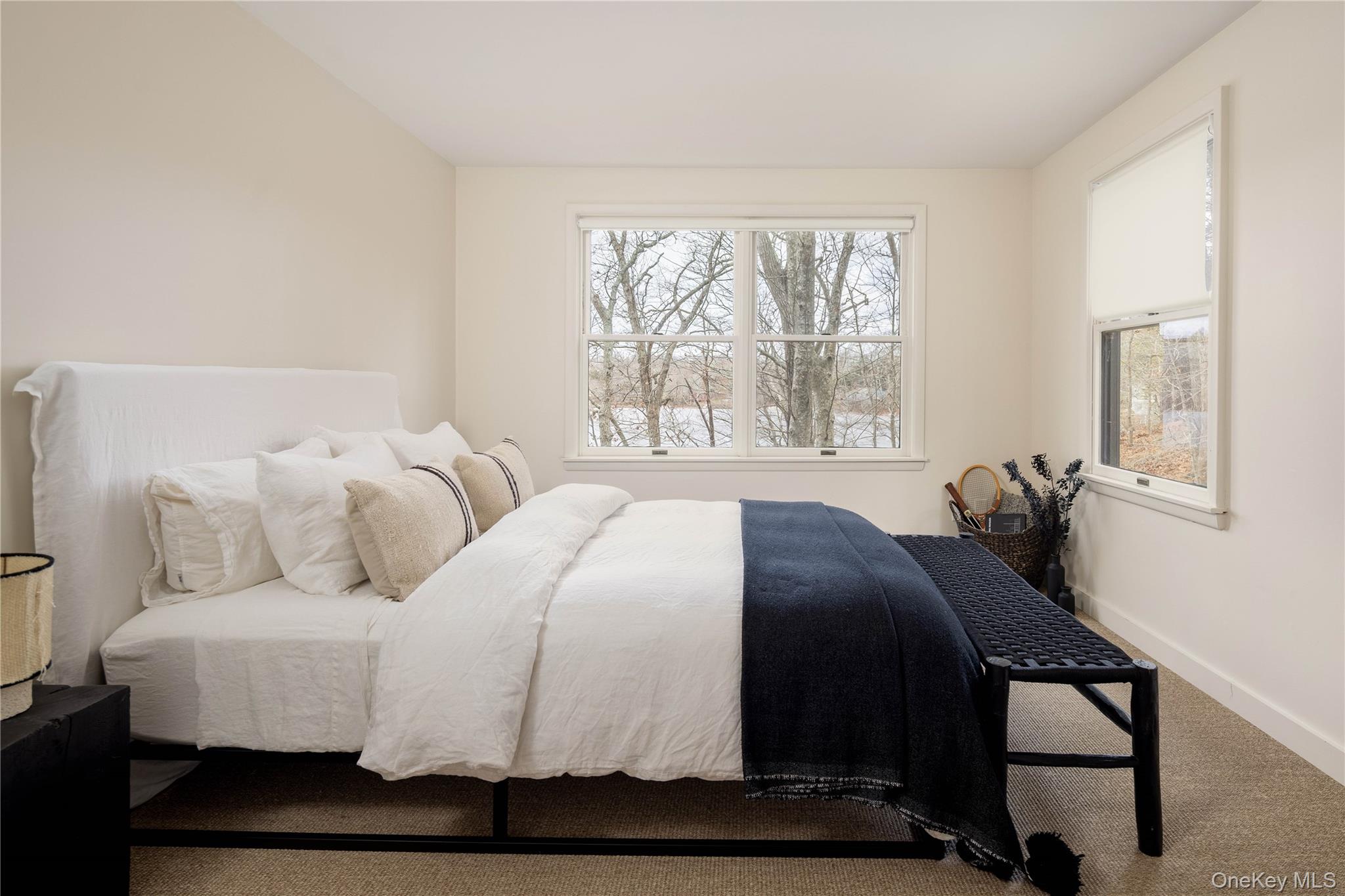 15 Lake View Court, Southampton, NY 11968