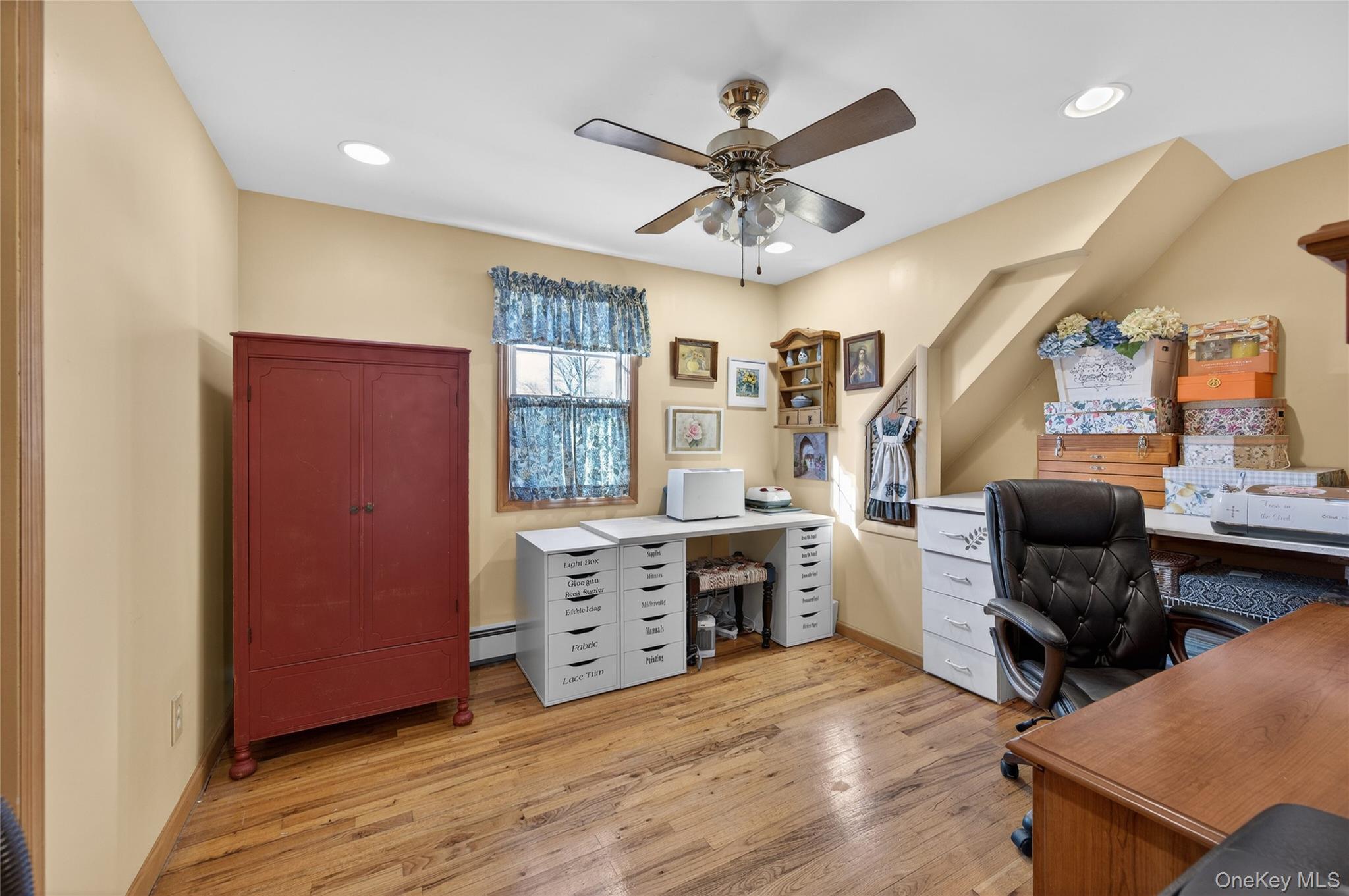 350 Pin Oak Lane, Westbury, NY 11590