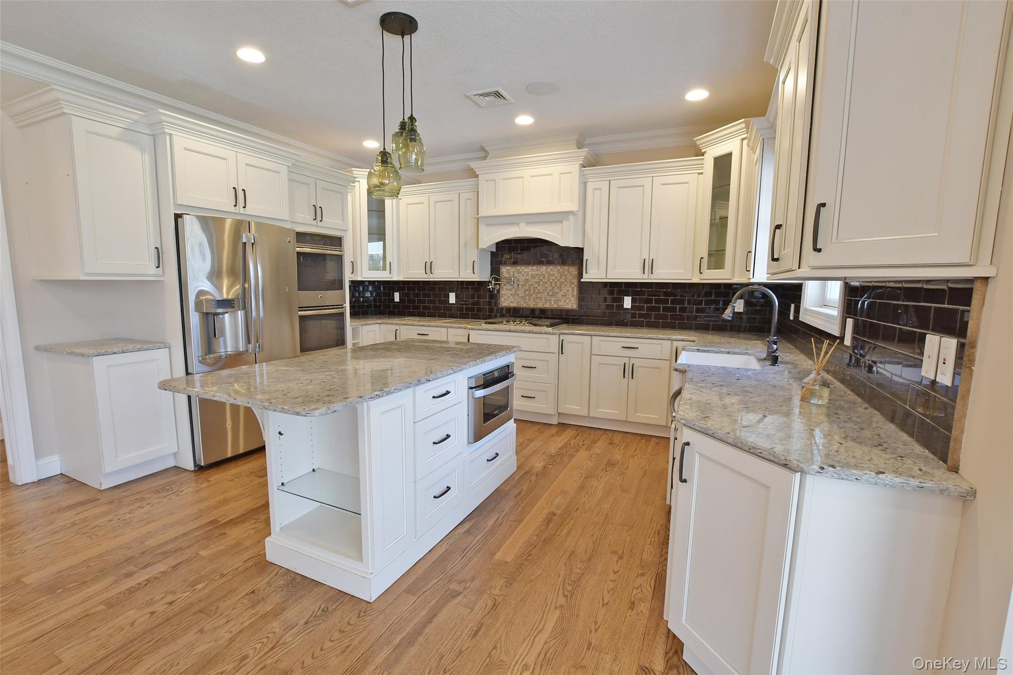 103 Silver Beech Lane, Calverton, NY 11933