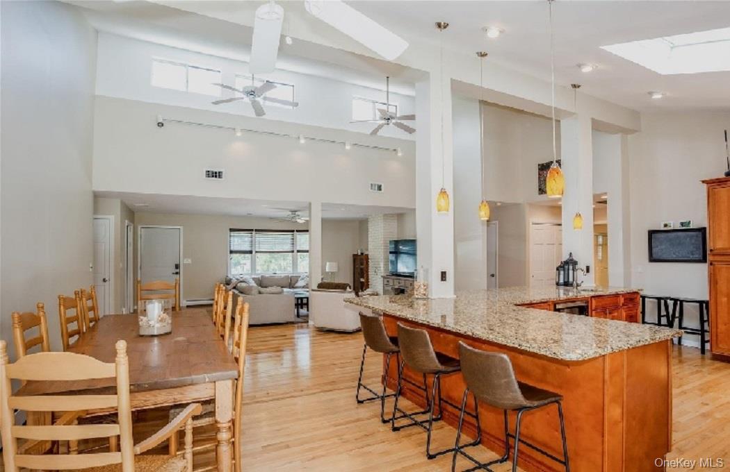 215 Northfield Lane, Southold, NY 11971