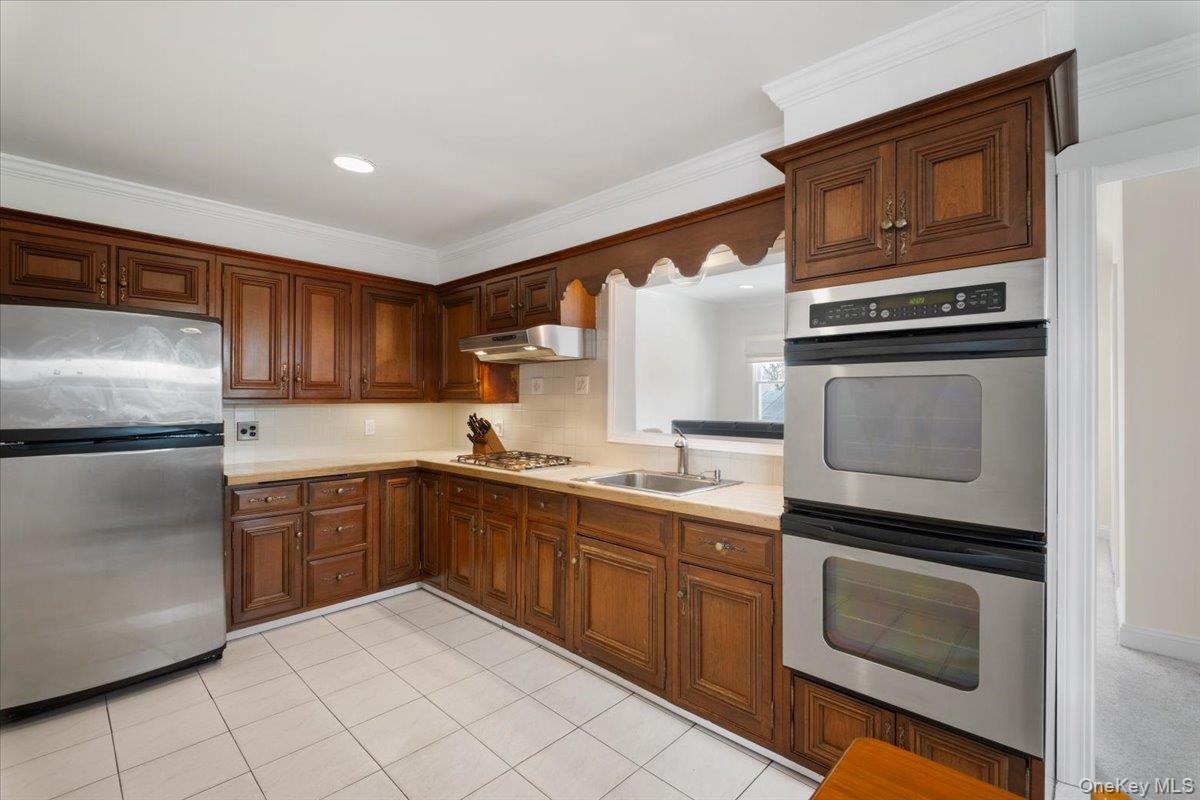 1224 Knickerbocker Avenue, Mamaroneck, NY 10543