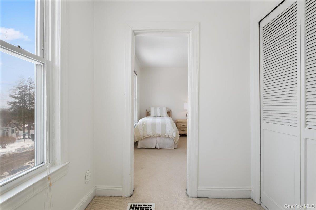 1224 Knickerbocker Avenue, Mamaroneck, NY 10543