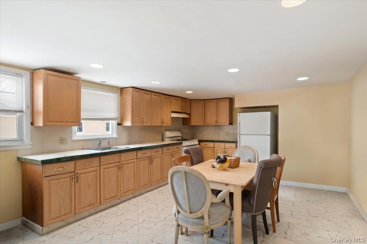 1224 Knickerbocker Avenue, Mamaroneck, NY 10543