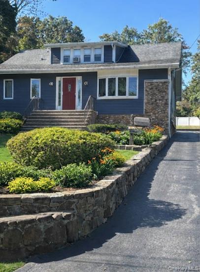 60 Stephens Road, Tappan, NY 10983