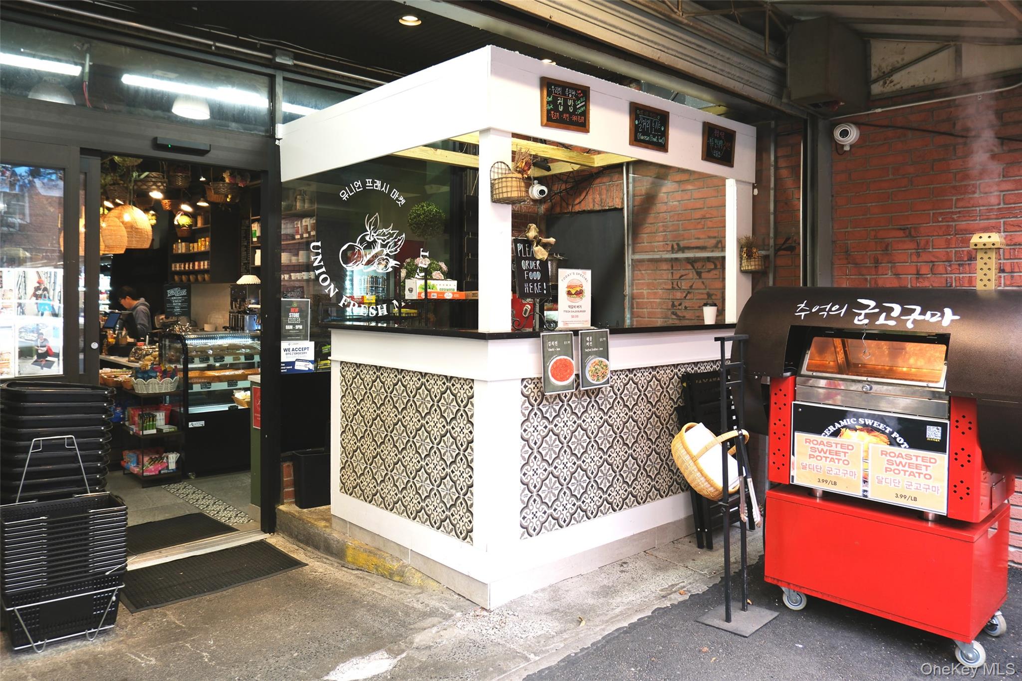 142-06 41st Avenue, Flushing, NY 11355