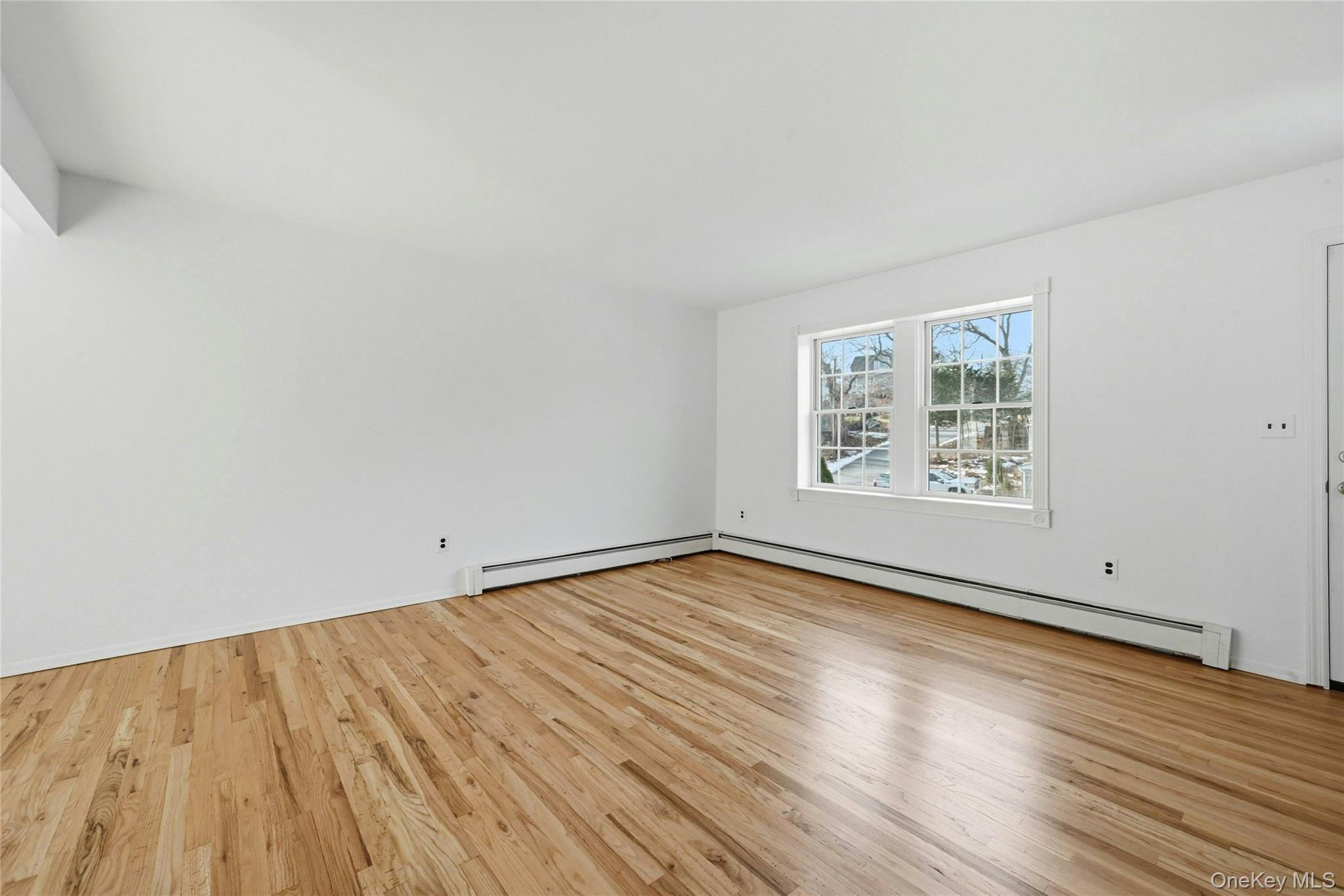 23 Amagansett Drive, Sound Beach, NY 11789