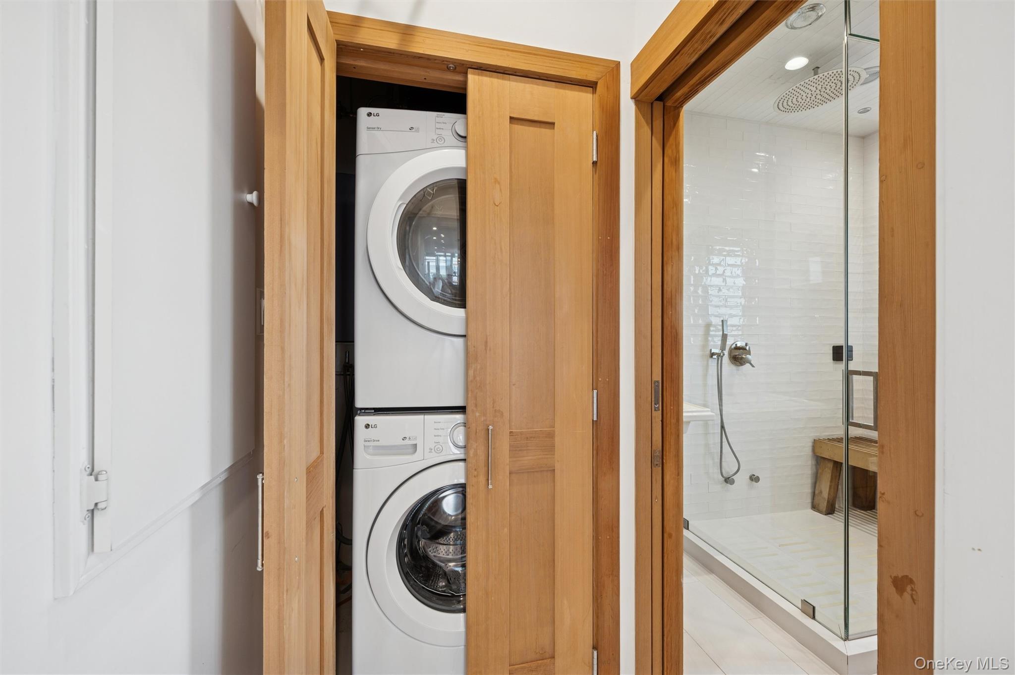 112 Pine Avenue, Flanders, NY 11901