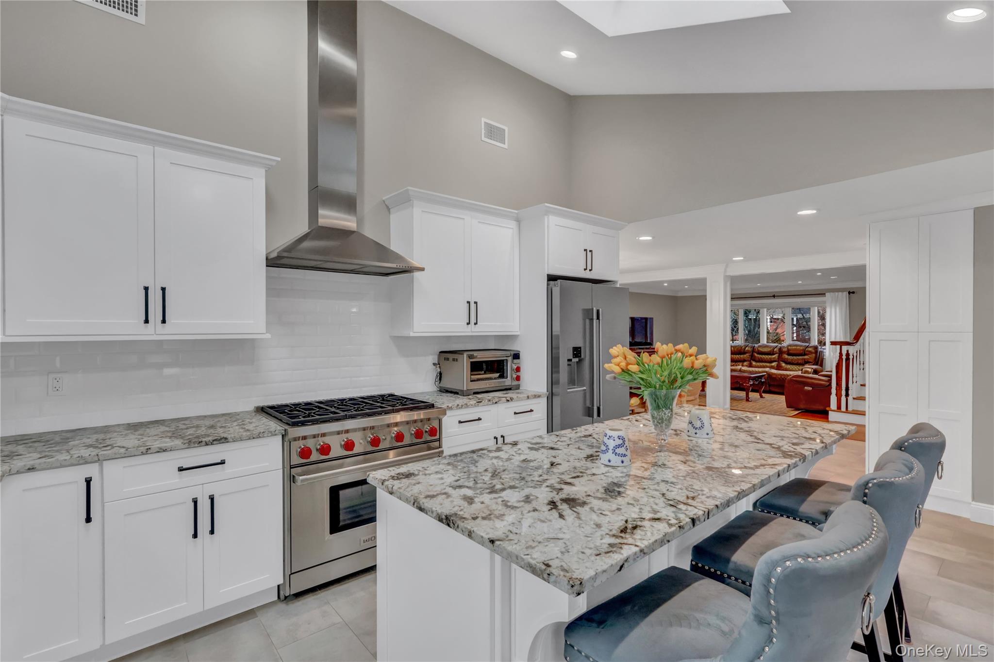 11 Fishermans Drive, Port Washington, NY 11050