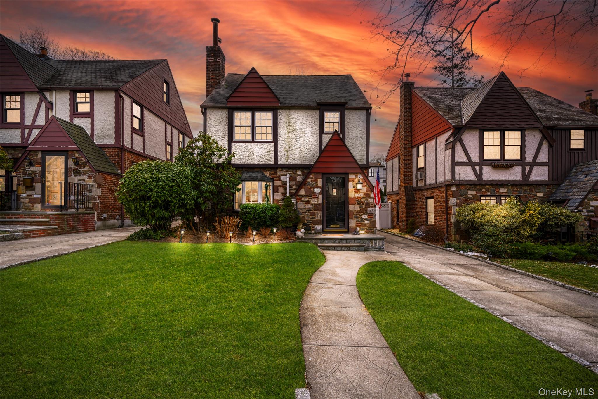 47-52 245th Street, Douglaston, NY 11362