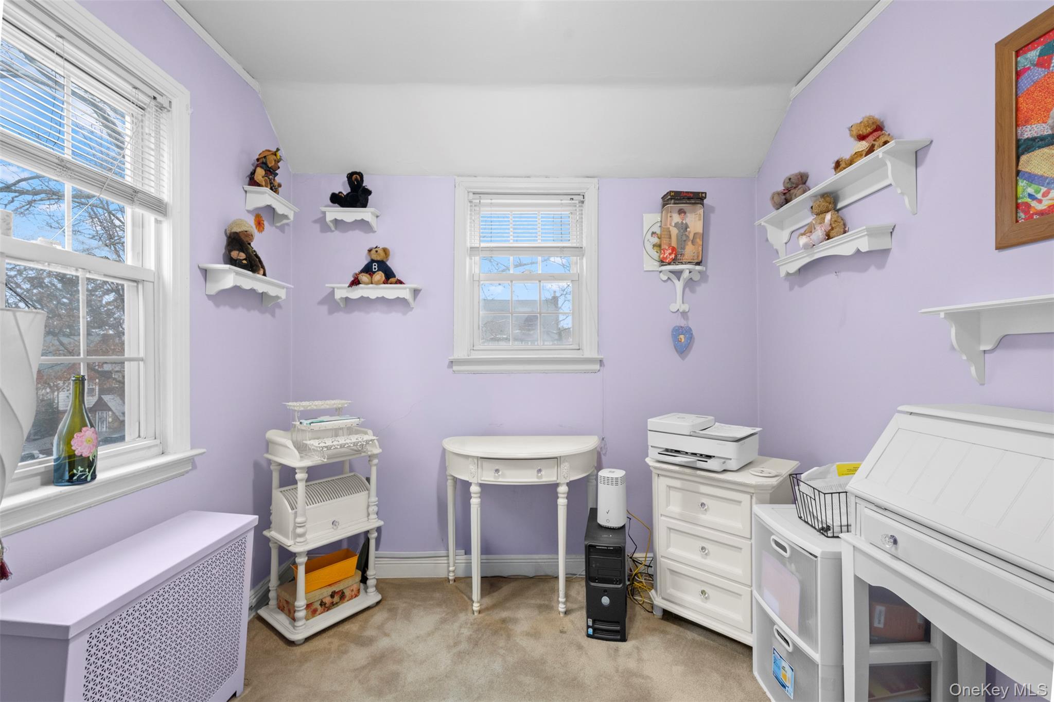 47-52 245th Street, Douglaston, NY 11362