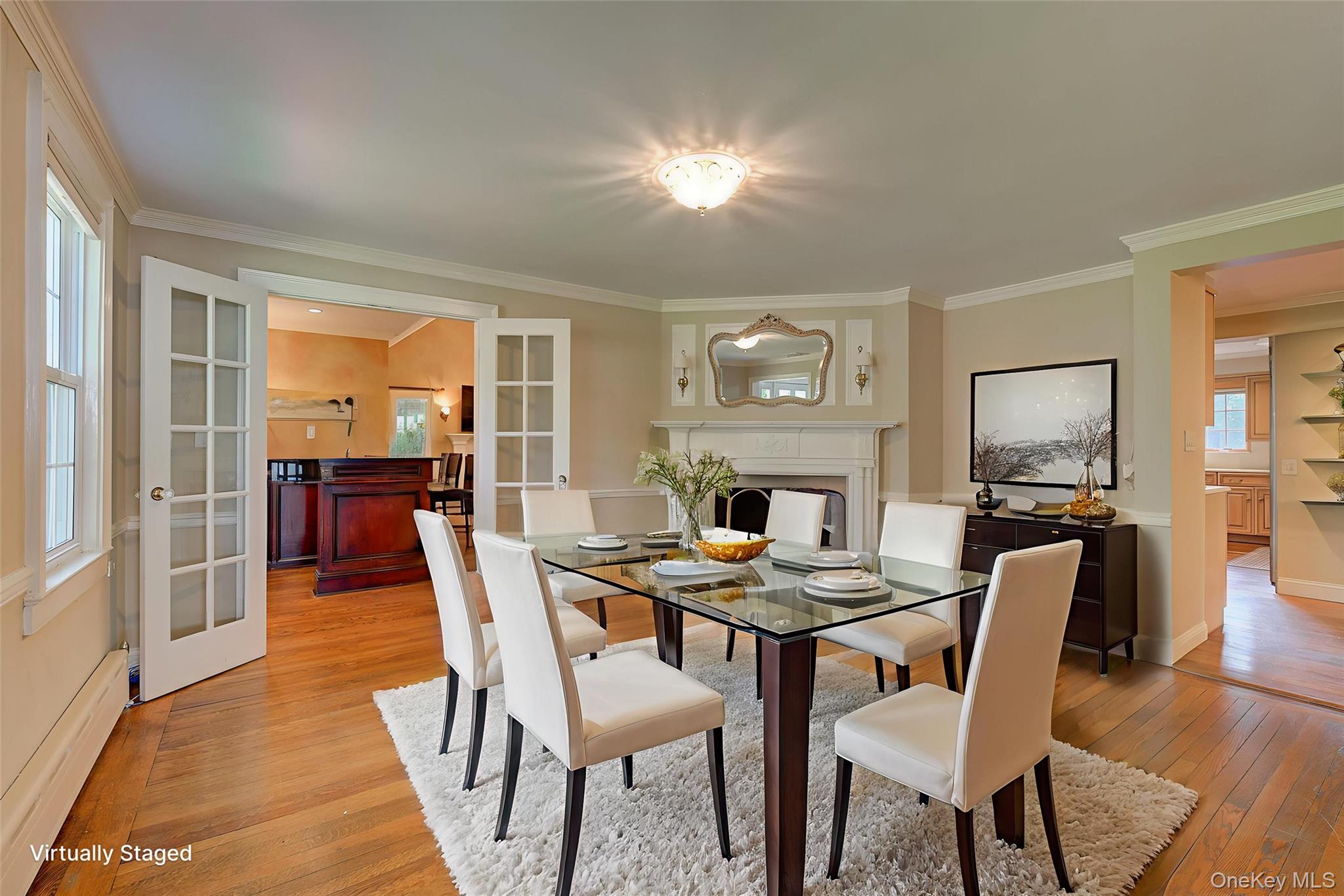 246 Park Avenue, Manhasset, NY 11030