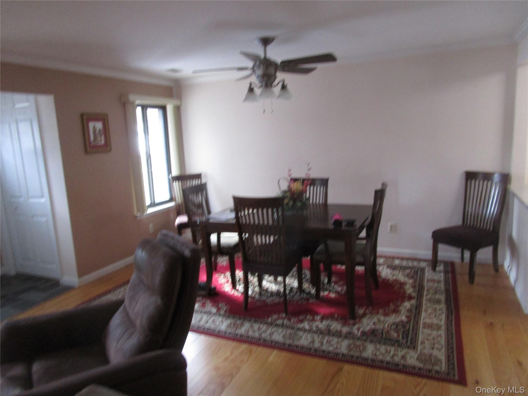 342 Clubhouse Court, Coram, NY 11727