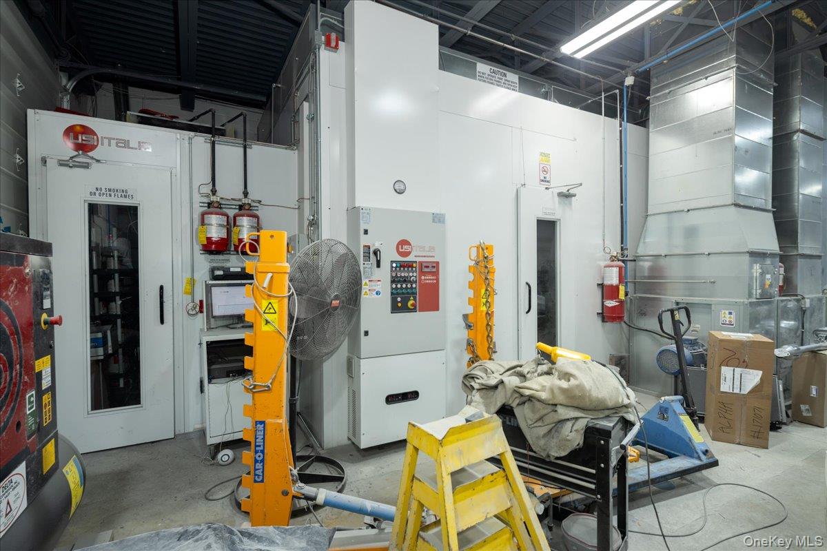 459 Babylon Turnpike, Freeport, NY 11520