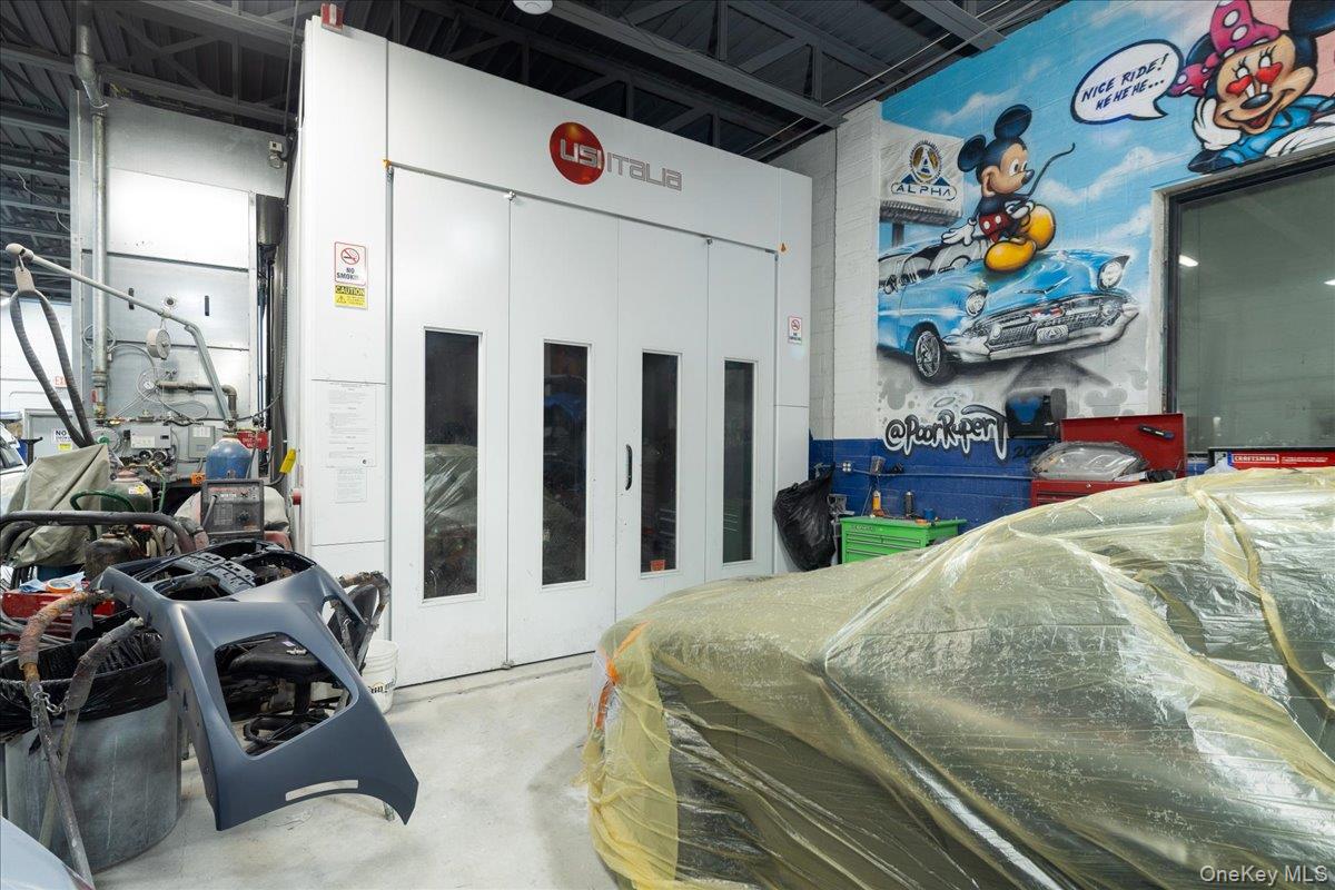 459 Babylon Turnpike, Freeport, NY 11520