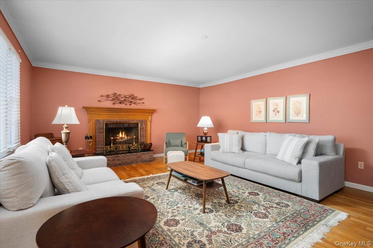 125 Travers Avenue, Mamaroneck, NY 10543