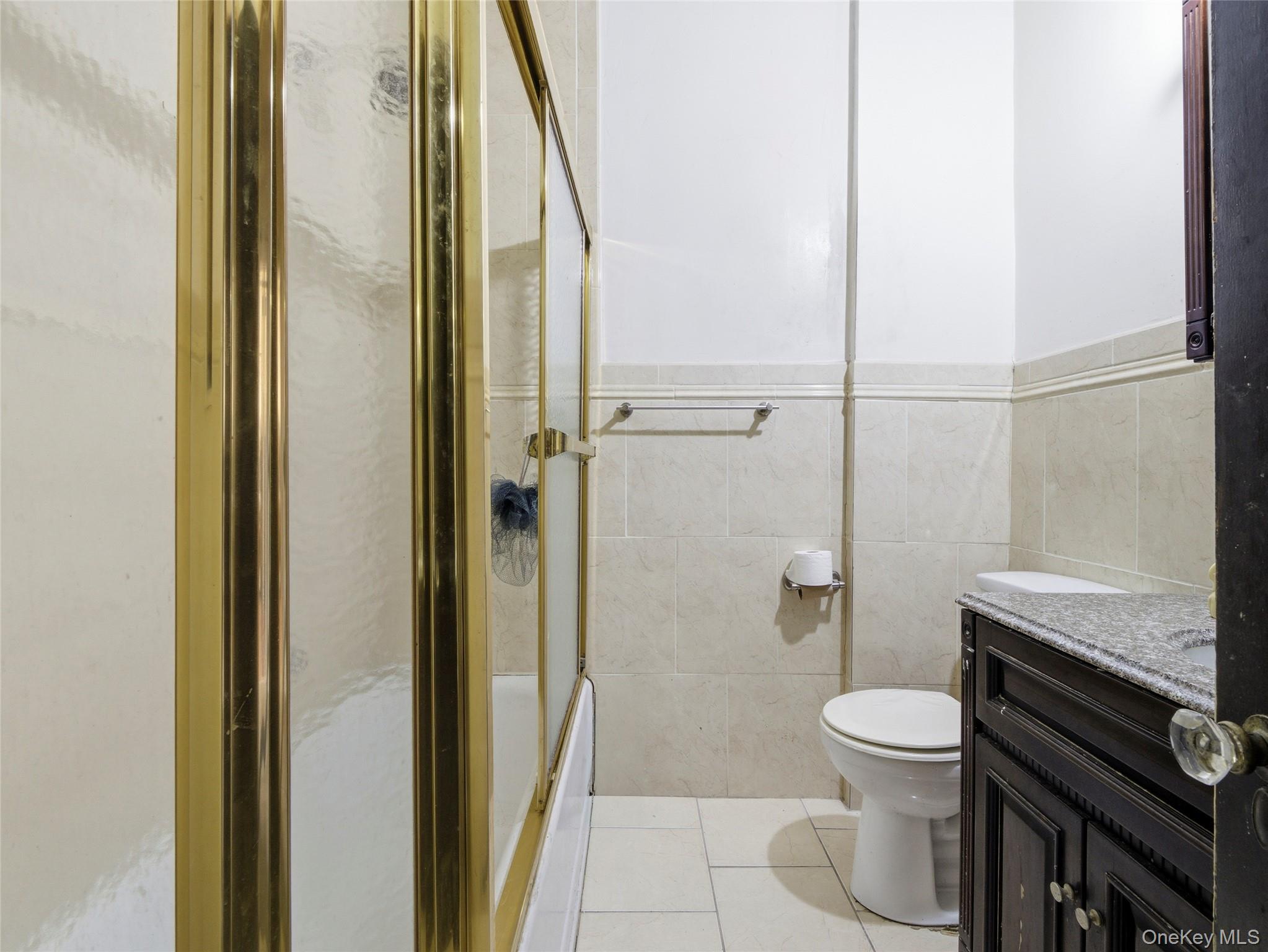 372 Parkside Avenue, Brooklyn, NY 11226