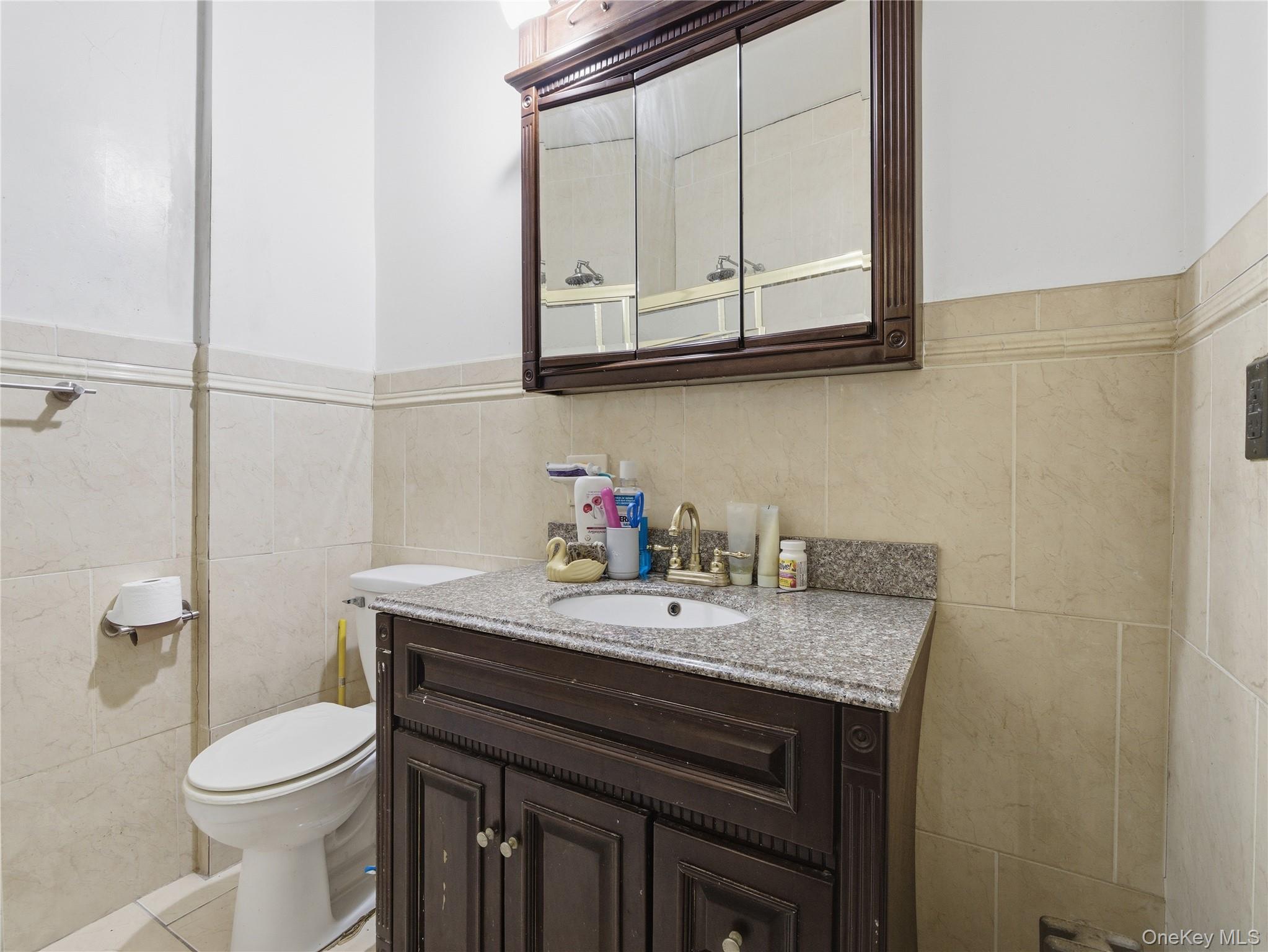 372 Parkside Avenue, Brooklyn, NY 11226