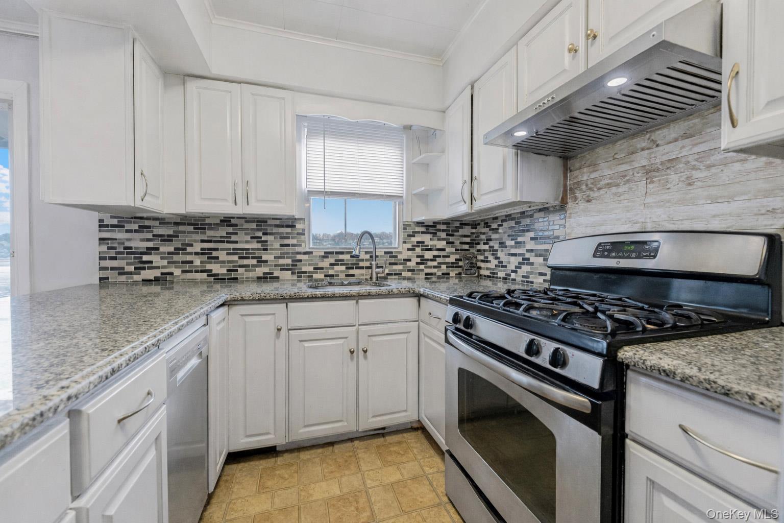 120 Woodland Avenue, Yonkers, NY 10703