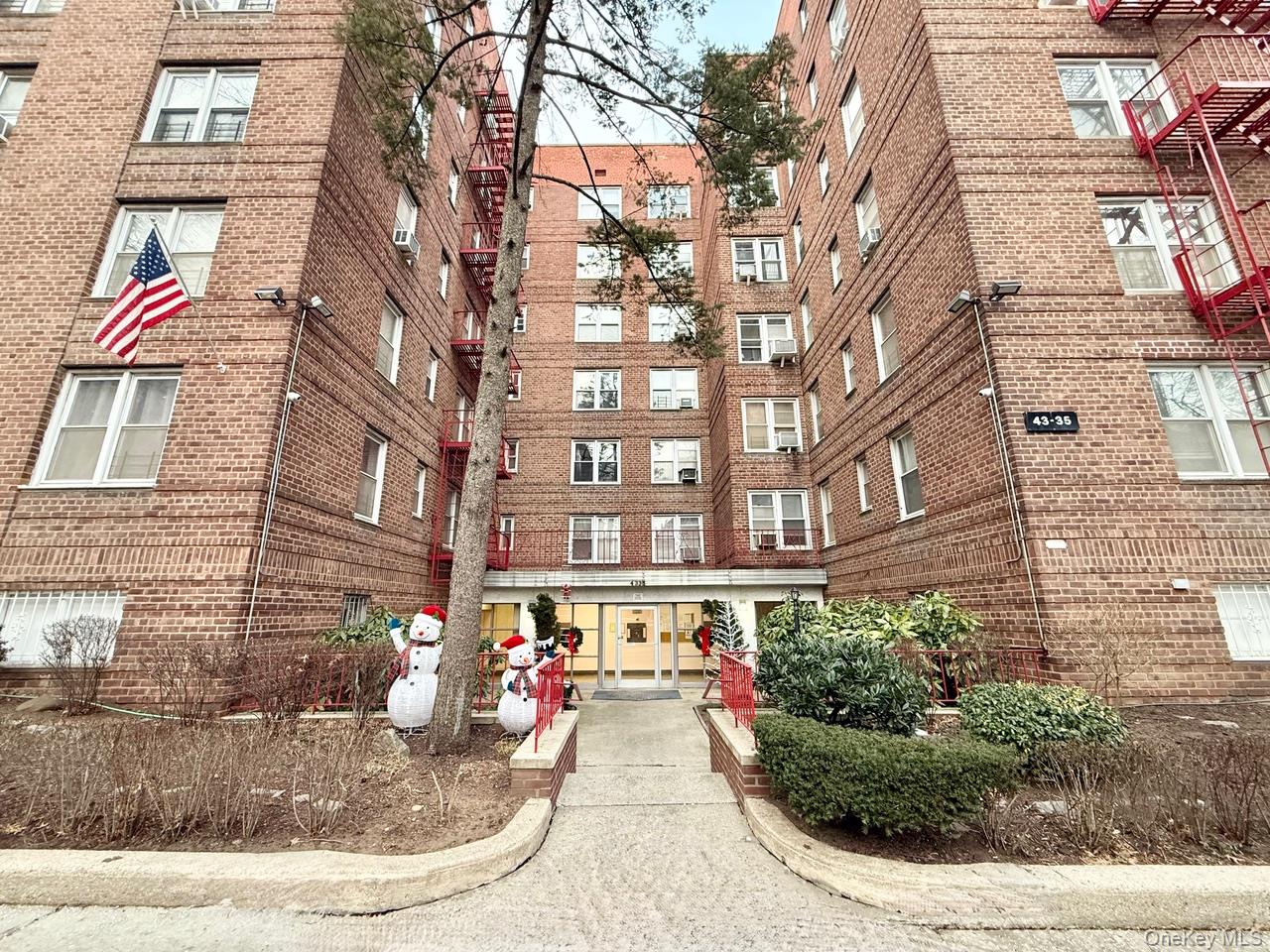 43-35 Union Street # 2G, Flushing, NY 11355