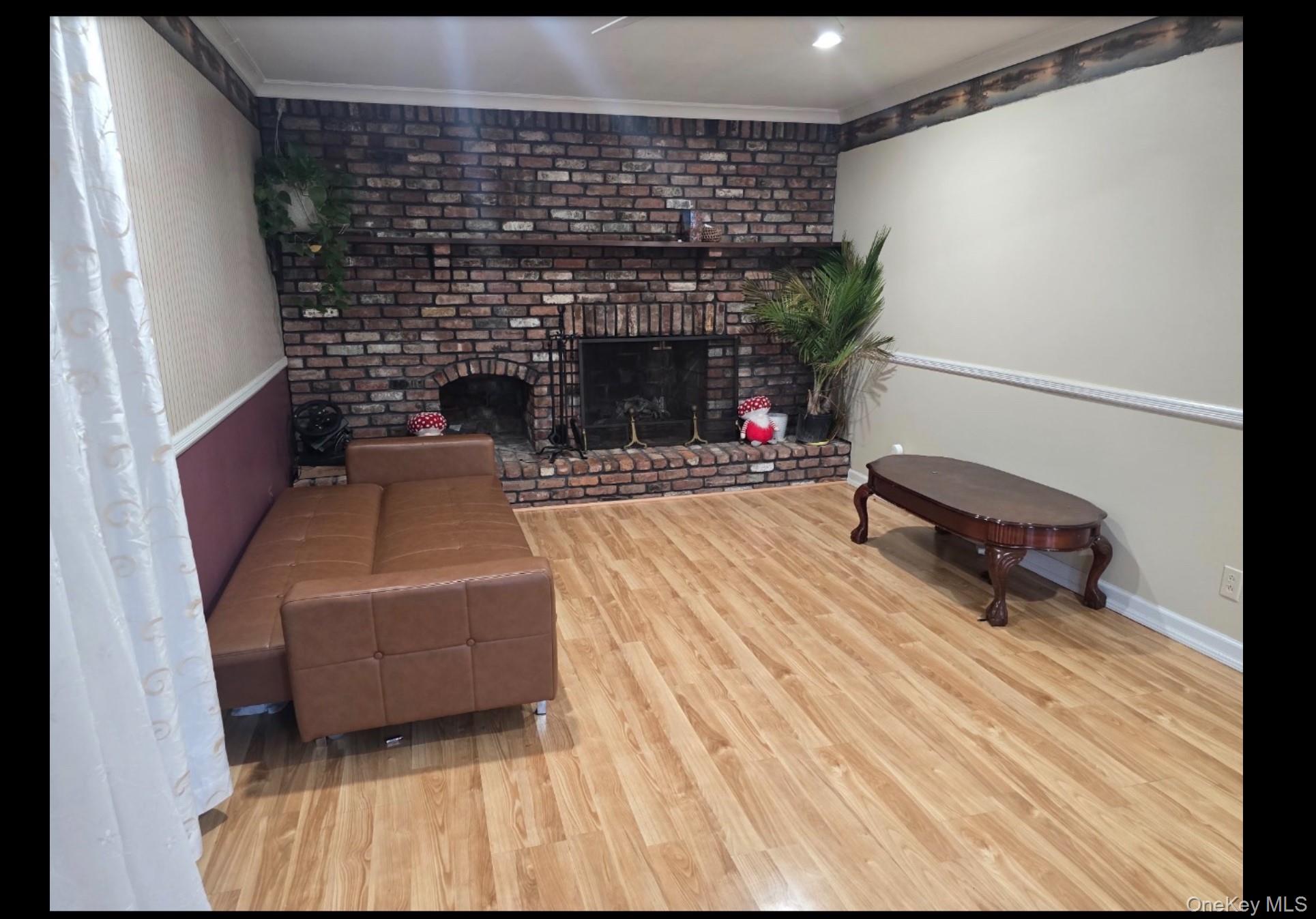 76 Harrisburg Street, Bay Shore, NY 11706