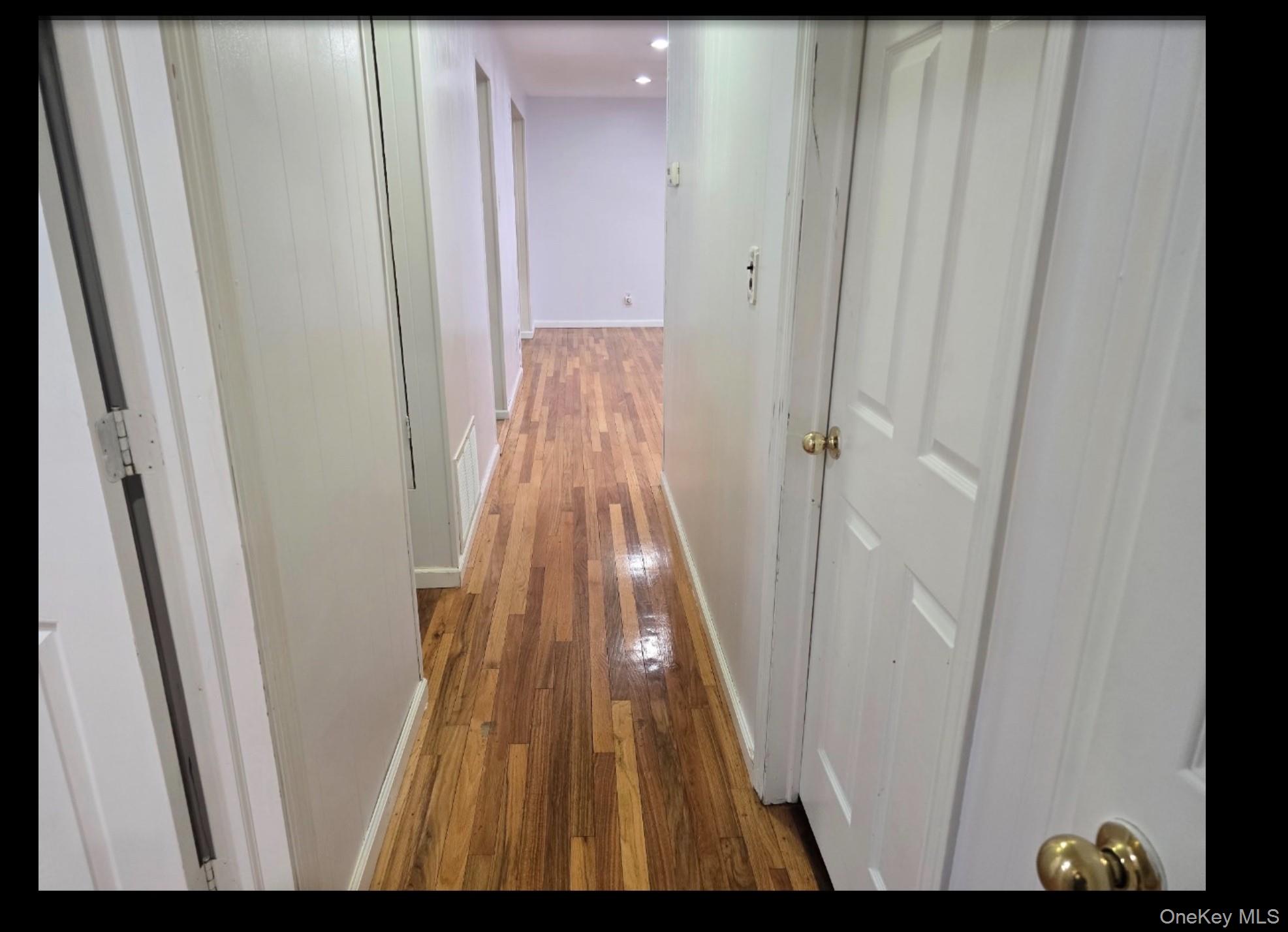 76 Harrisburg Street, Bay Shore, NY 11706