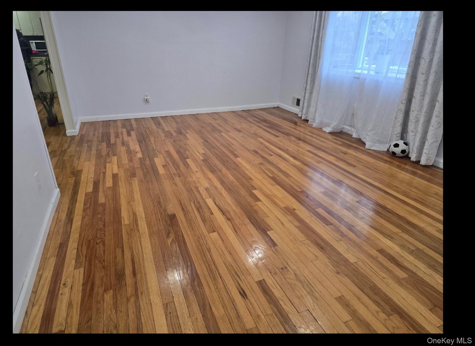 76 Harrisburg Street, Bay Shore, NY 11706