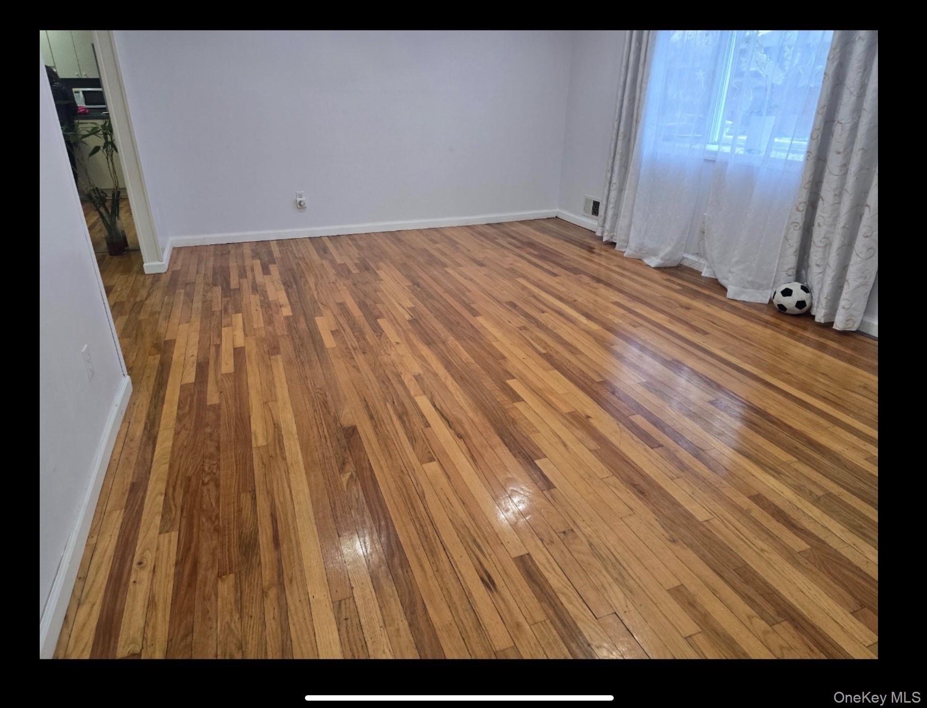 76 Harrisburg Street, Bay Shore, NY 11706