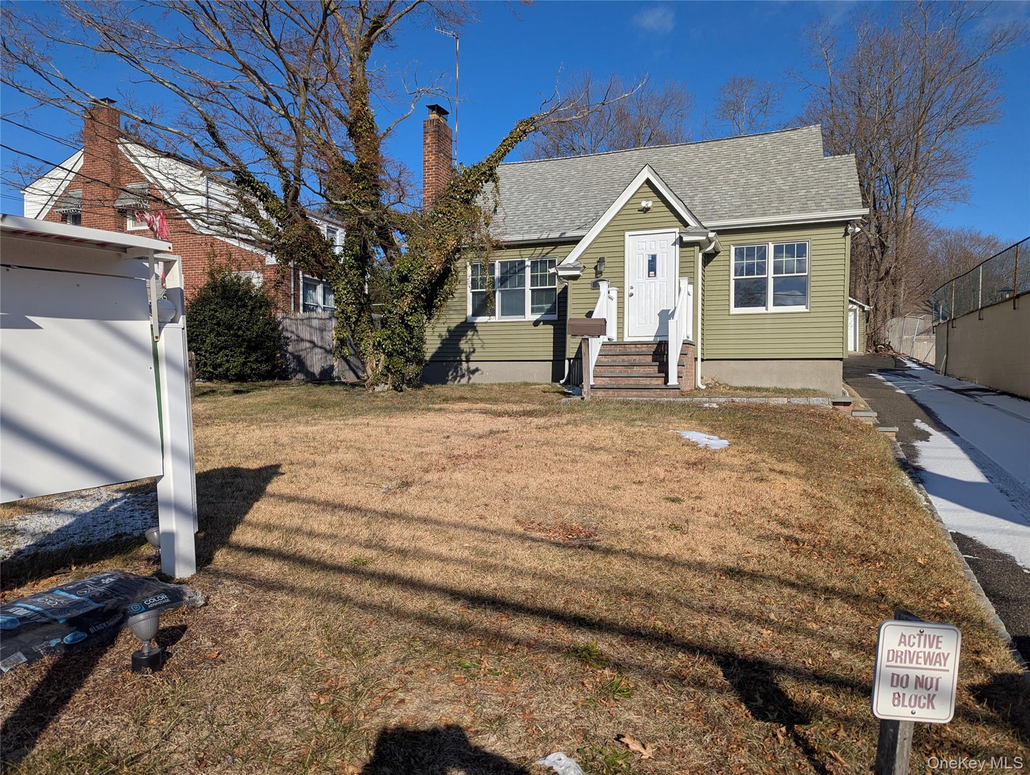 153 W Main Street, Kings Park, NY 11754