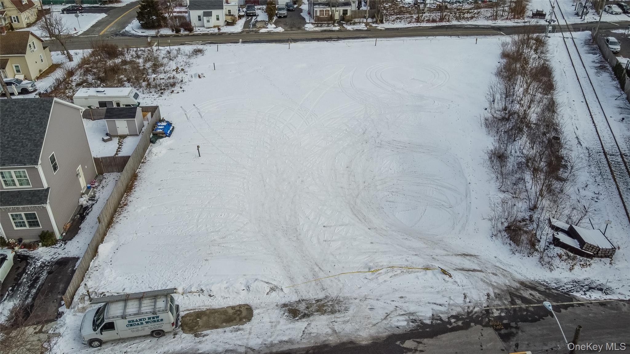 308-310 Maple Avenue, Riverhead, NY 11901