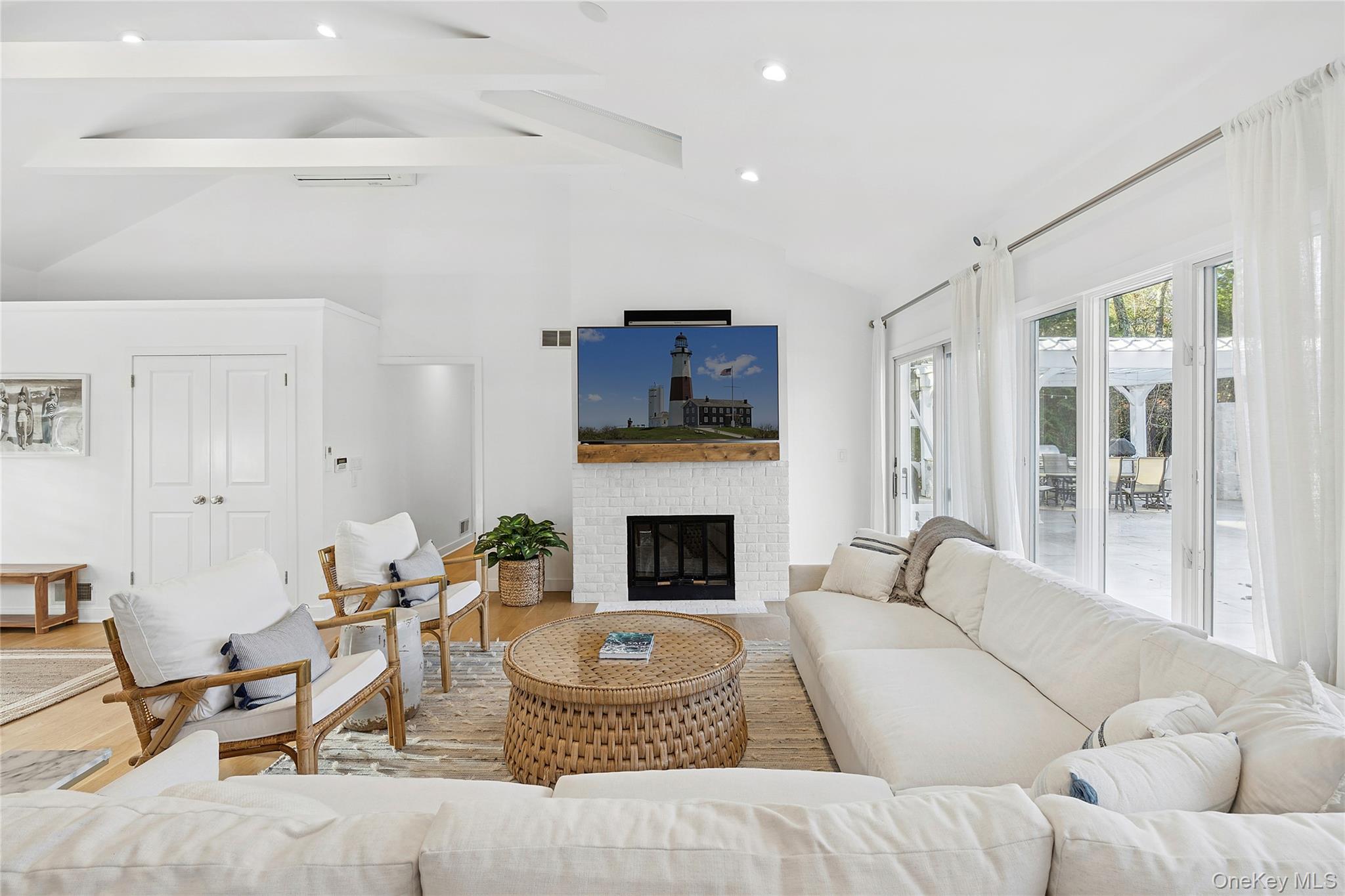 47 Bridle Path, Remsenburg, NY 11960