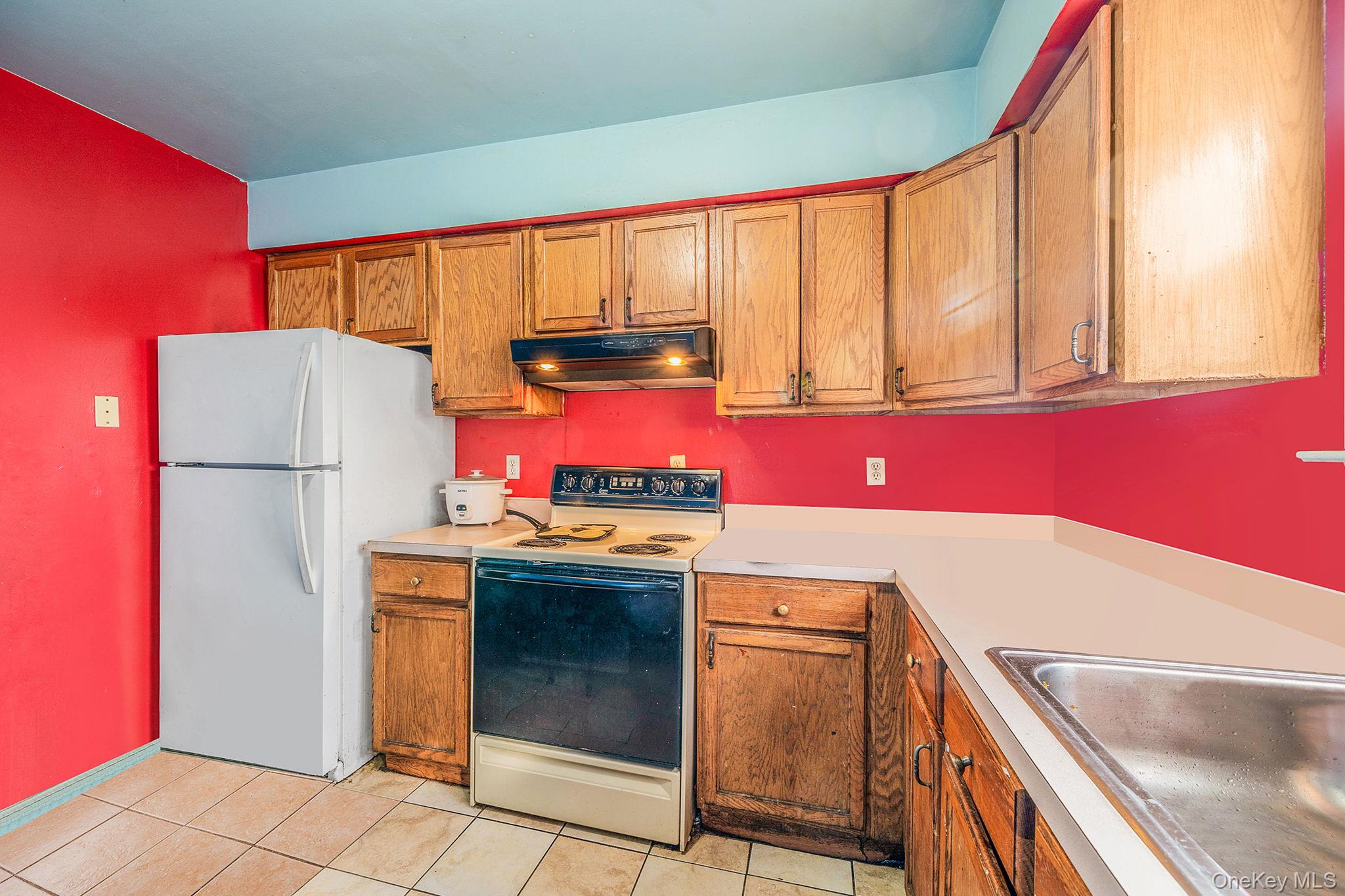 78 Eleanor Avenue, Mastic, NY 11950