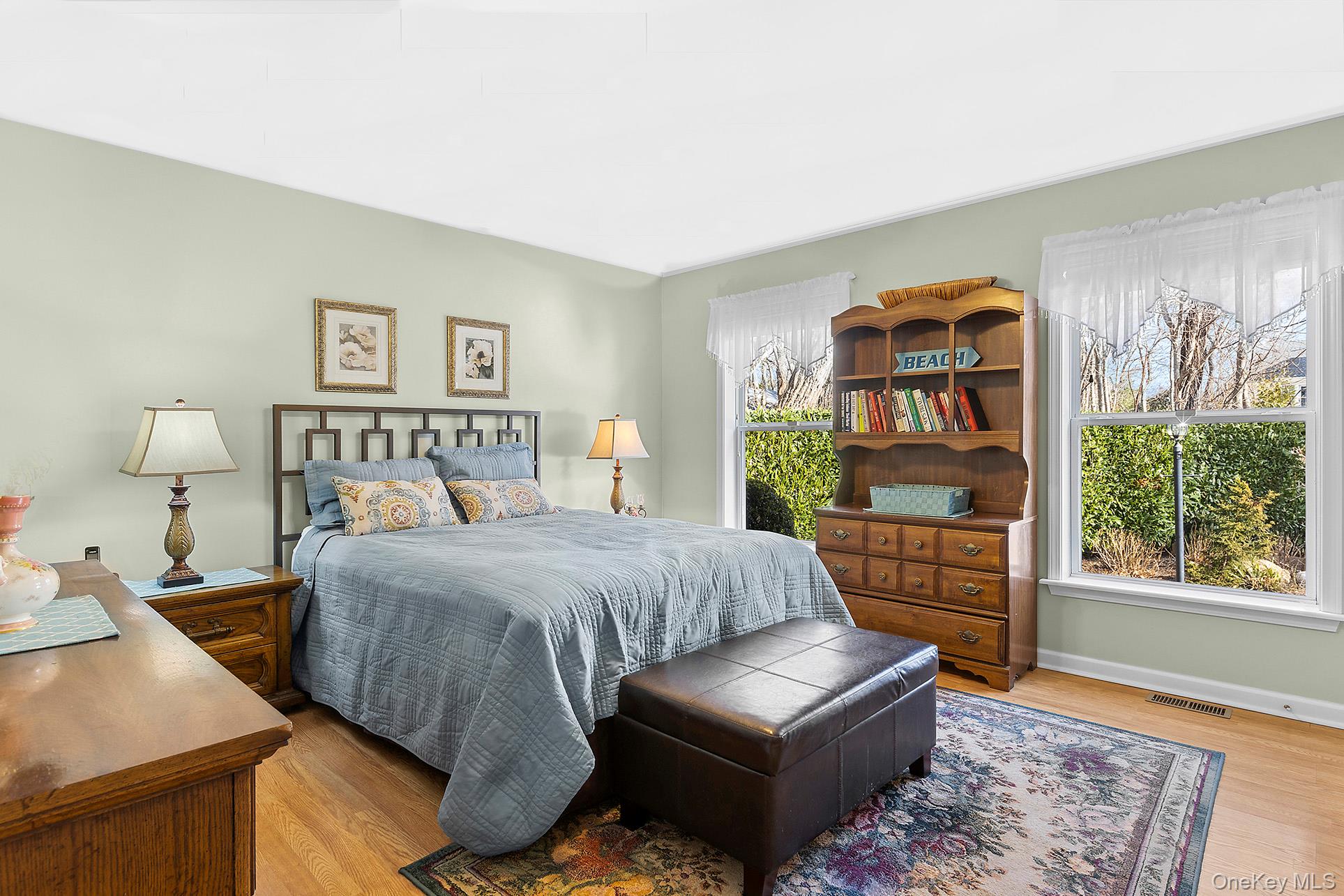 17 Cove View Road, Sag Harbor, NY 11963