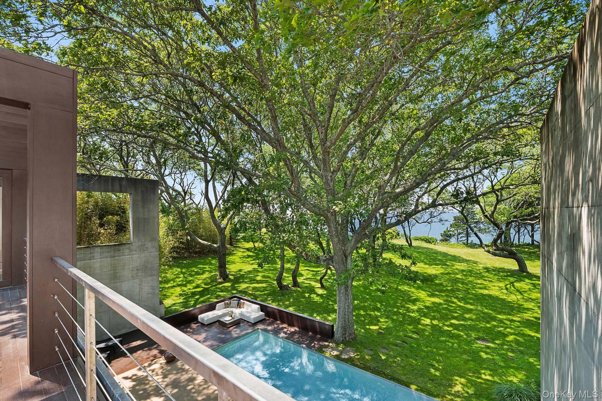 24 On The Bluff, Sag Harbor, NY 11963