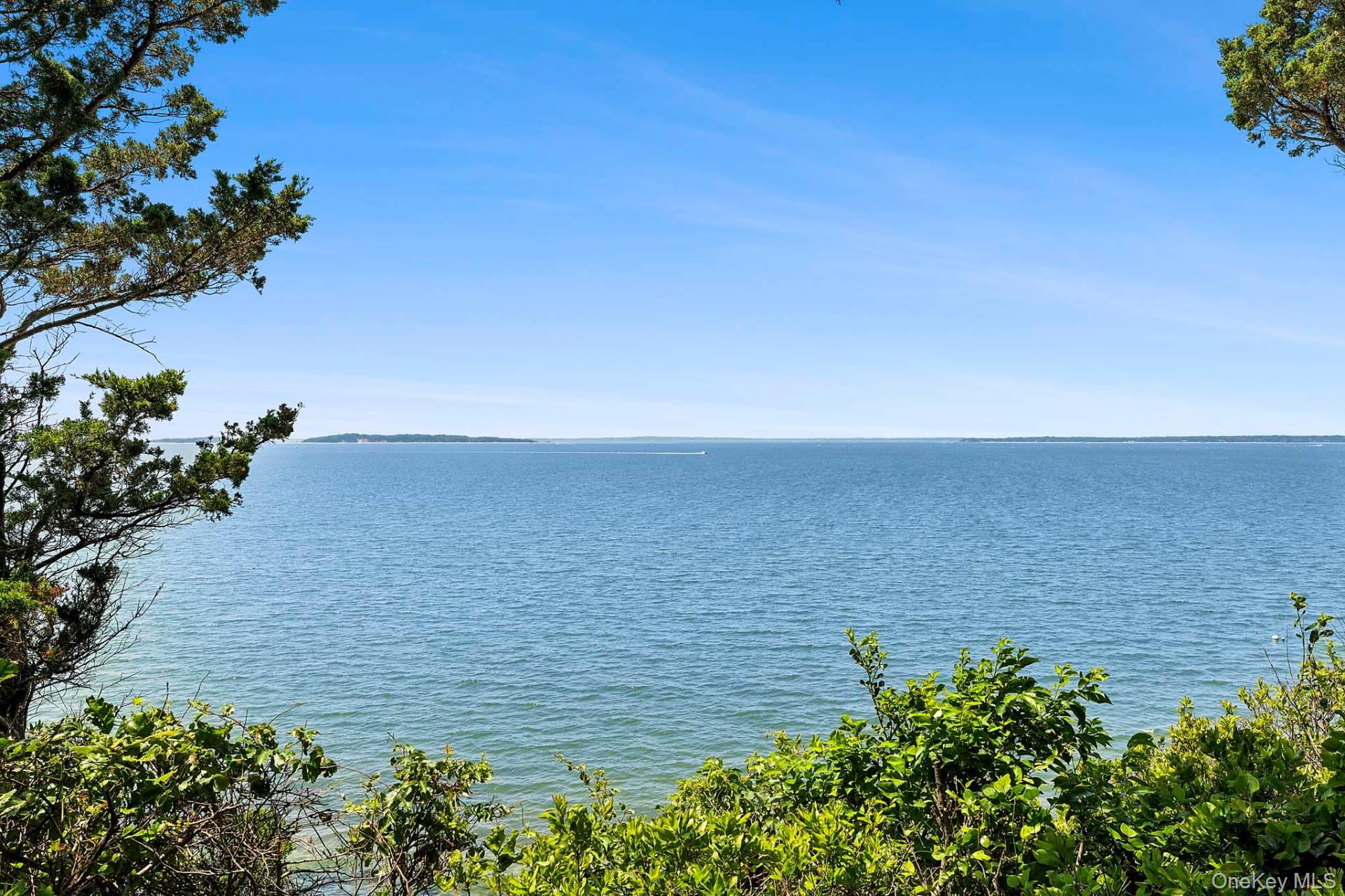 24 On The Bluff, Sag Harbor, NY 11963