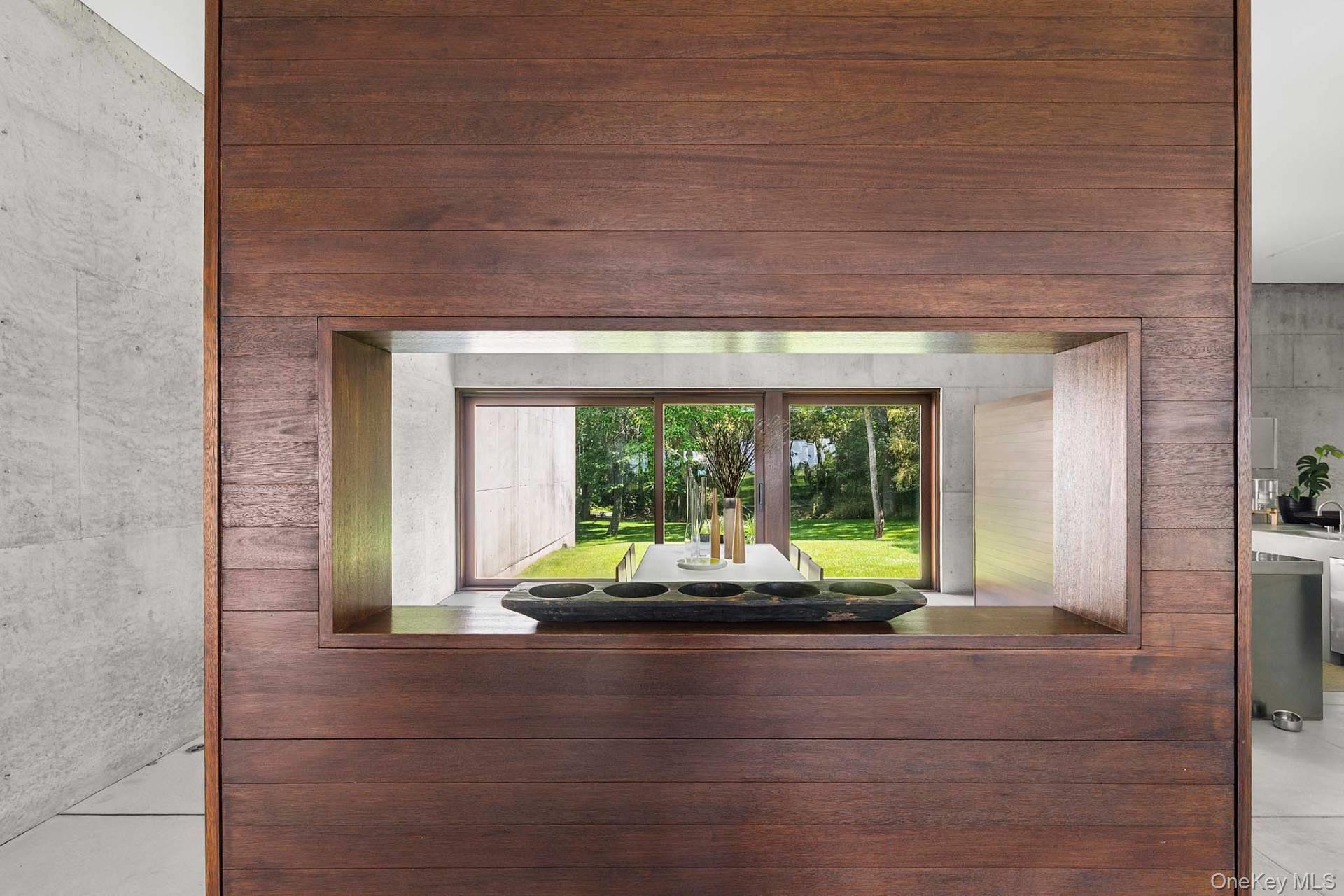 24 On The Bluff, Sag Harbor, NY 11963