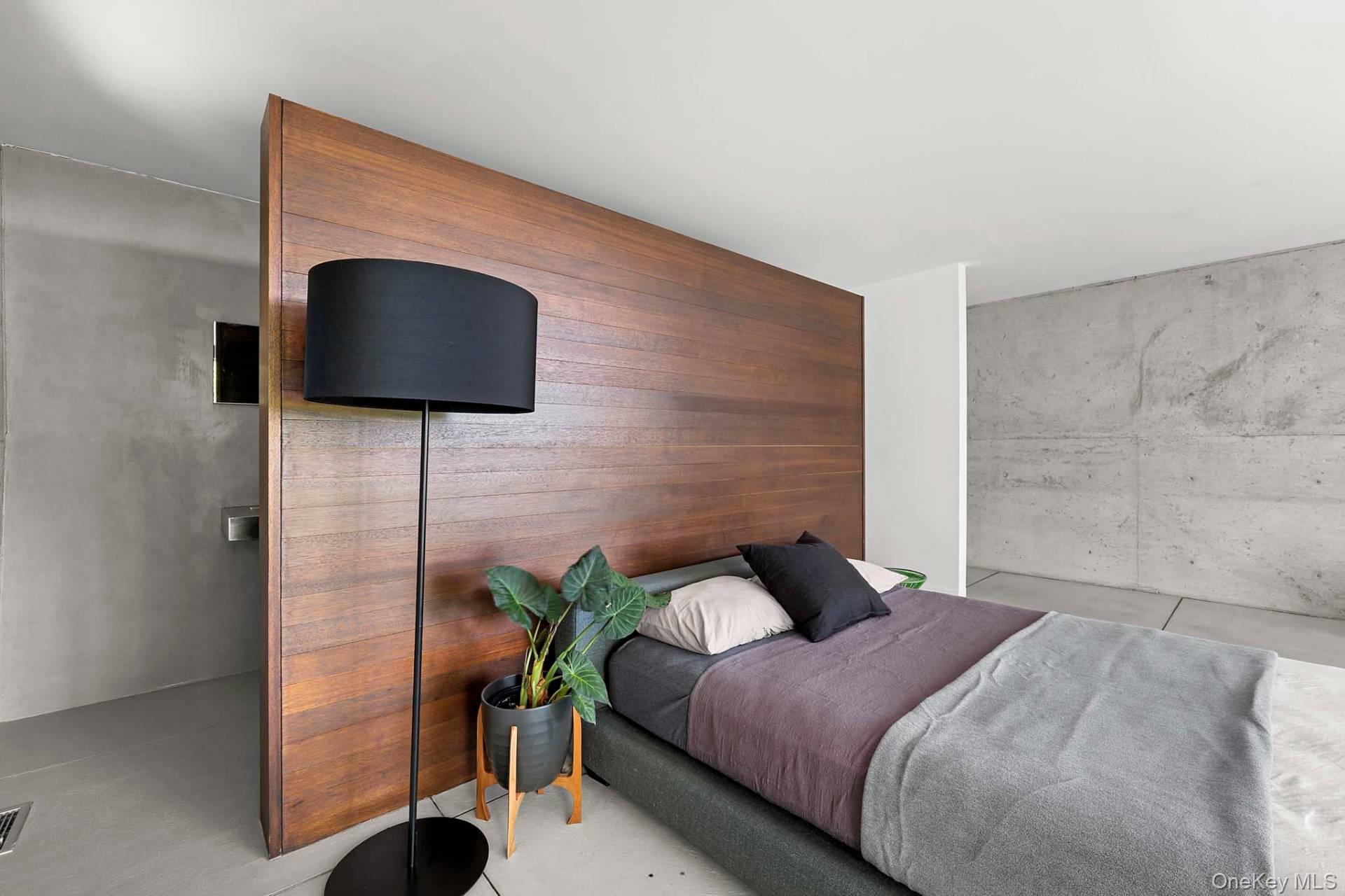 24 On The Bluff, Sag Harbor, NY 11963