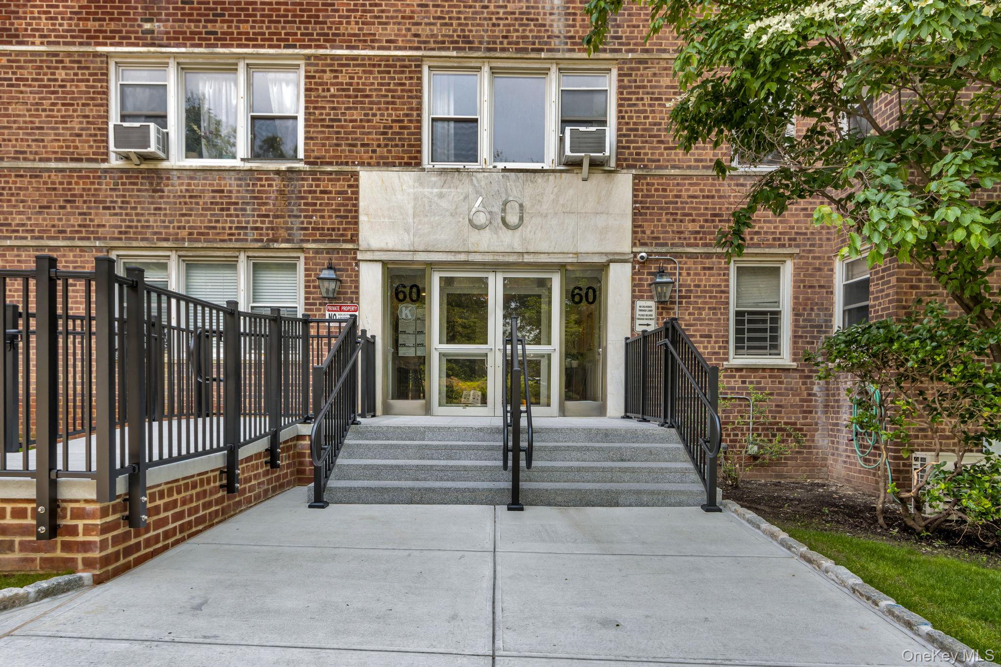 60 Knolls Crescent # 7L, Bronx, NY 10463