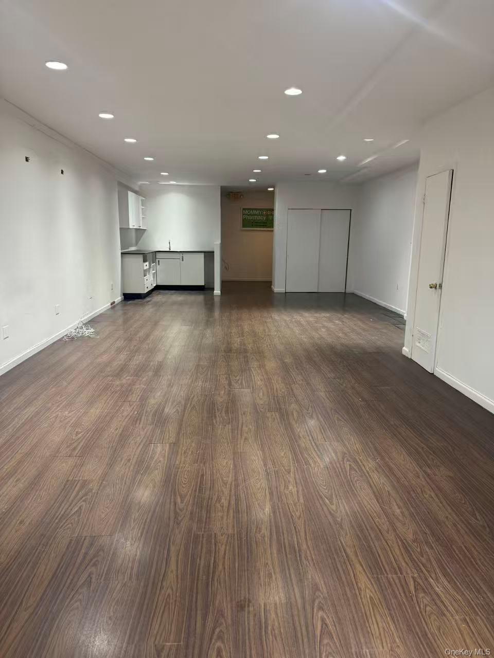 43-53 162 Street # 1FL, Flushing, NY 11358