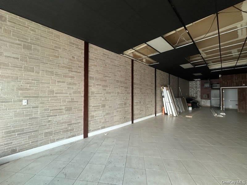 420 SUNRISE Highway, Lynbrook, NY 11563