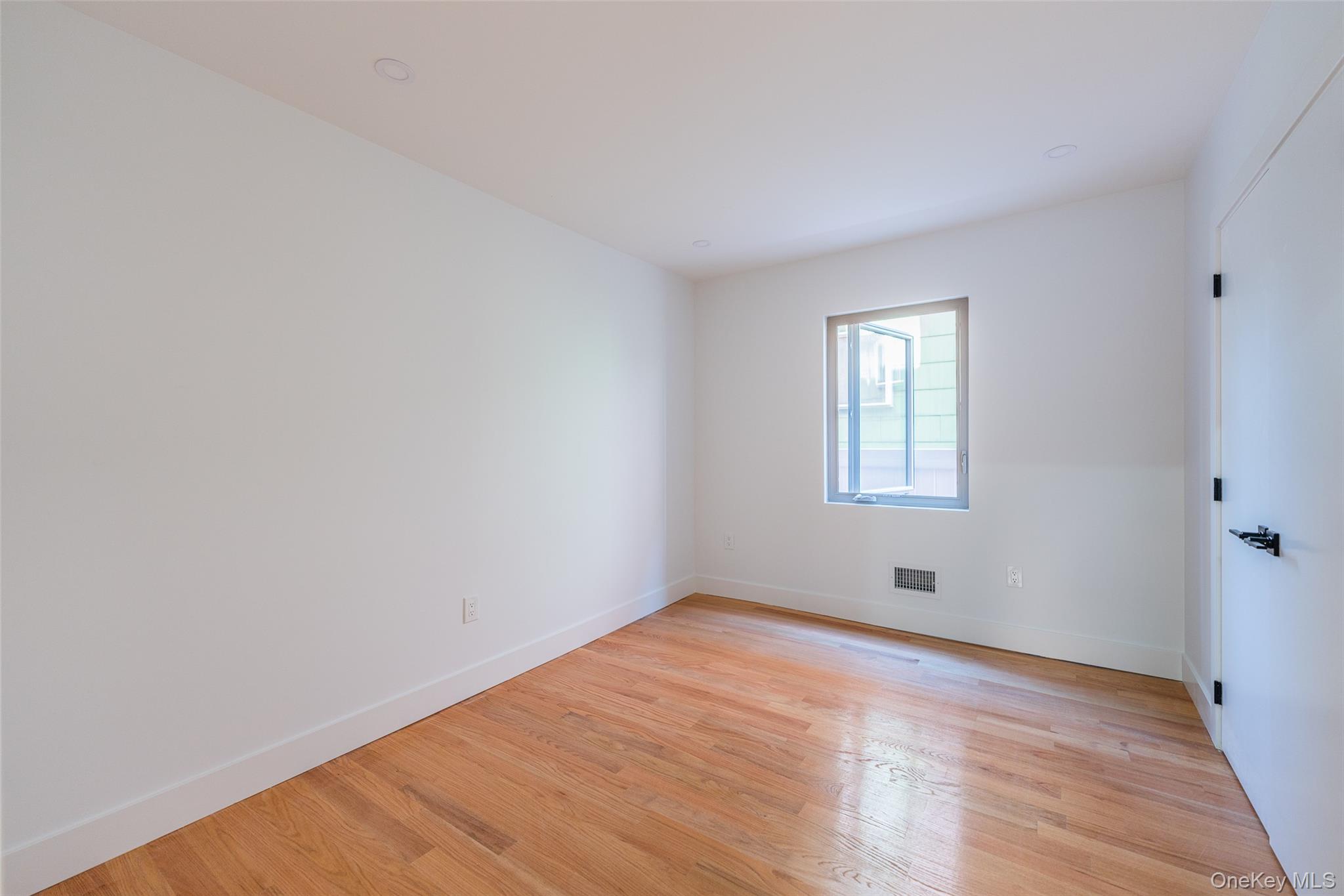 4634 211th Street, Bayside, NY 11361