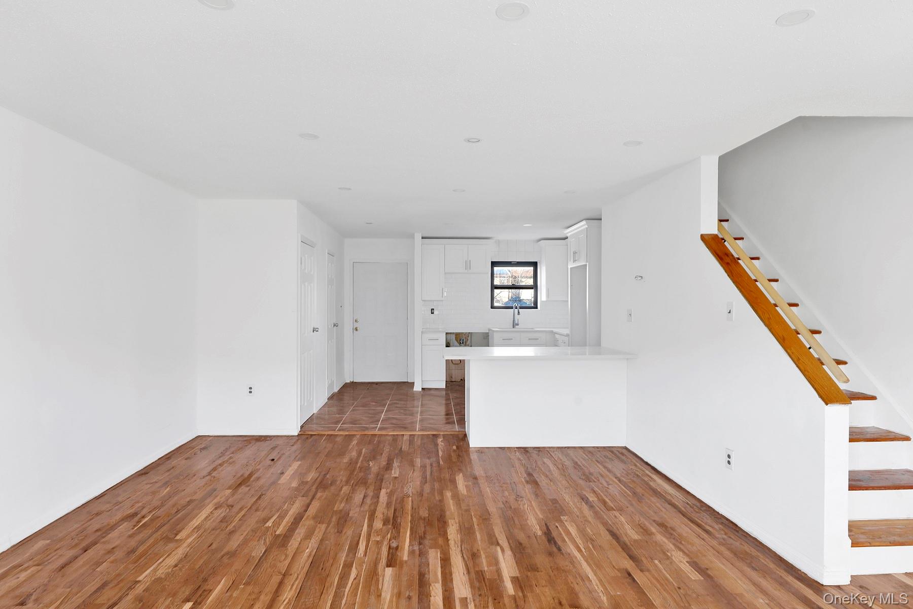 559 Cleveland Street, Brooklyn, NY 11208